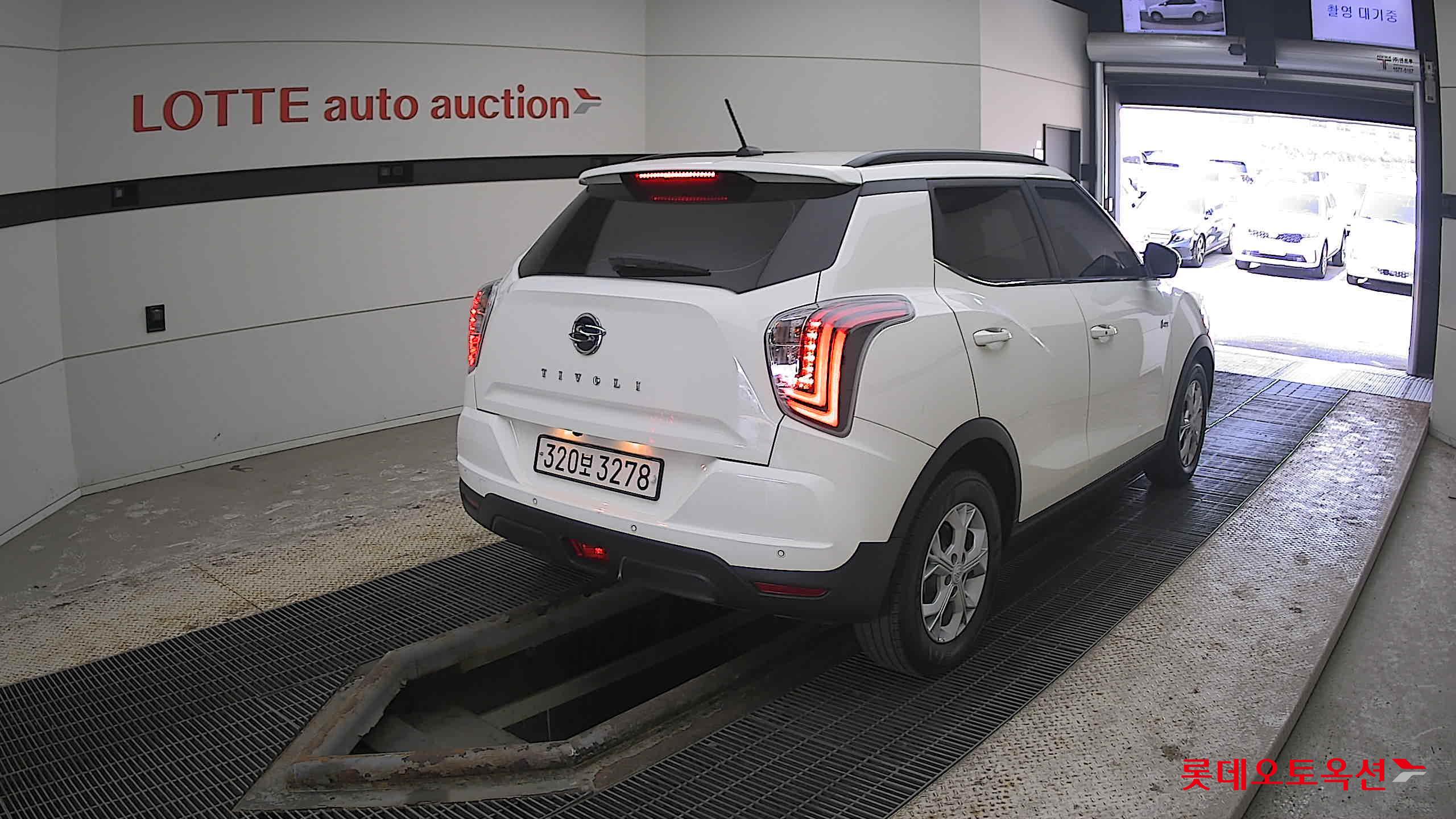 SsangYong Tivoli 2022 Grand White из Кореи, фото 4