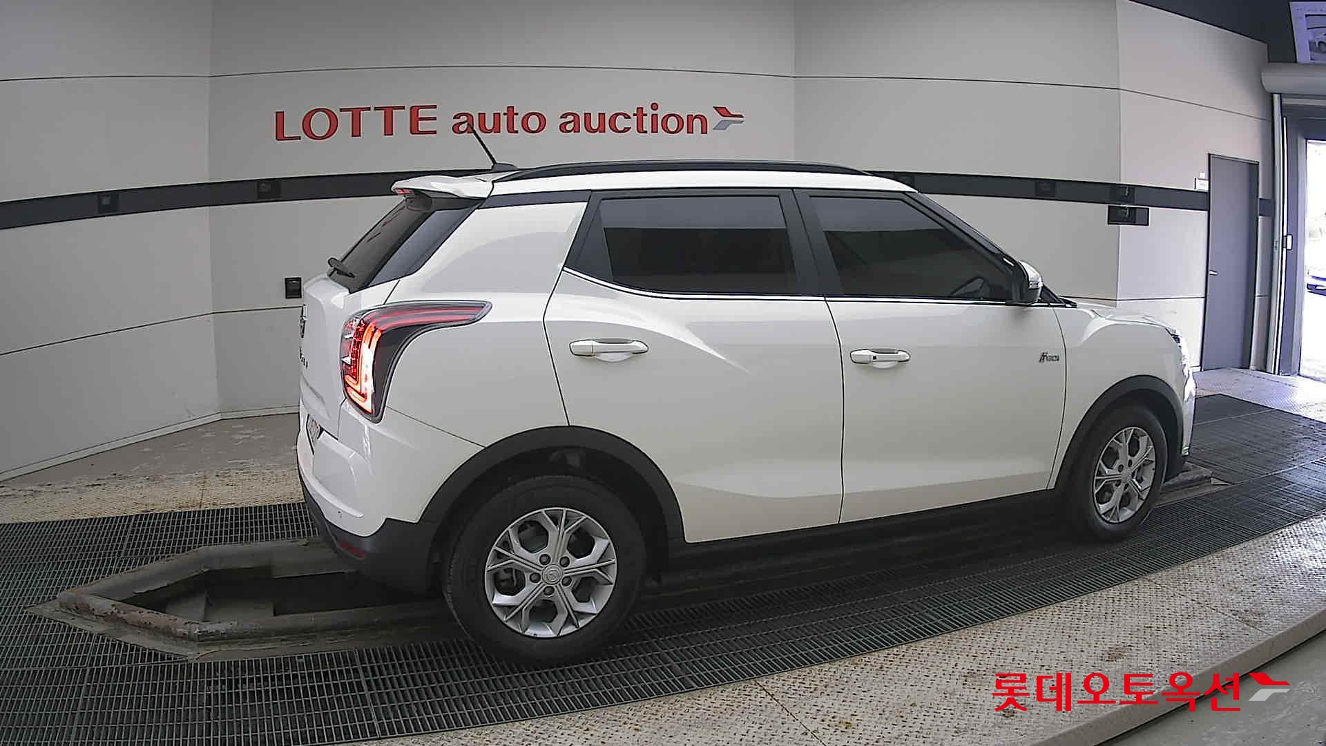 SsangYong Tivoli id 3822798 из Кореи 18