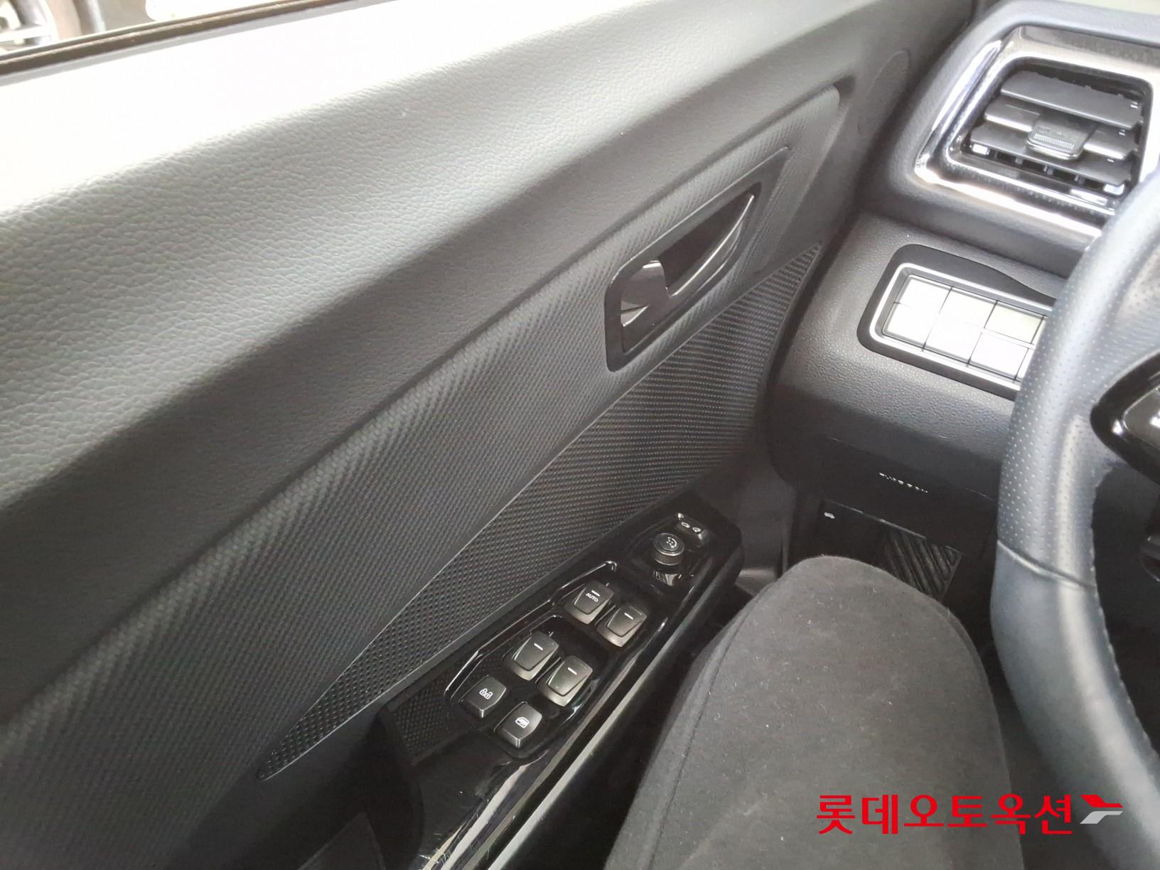 SsangYong Tivoli id 3822798 из Кореи 28