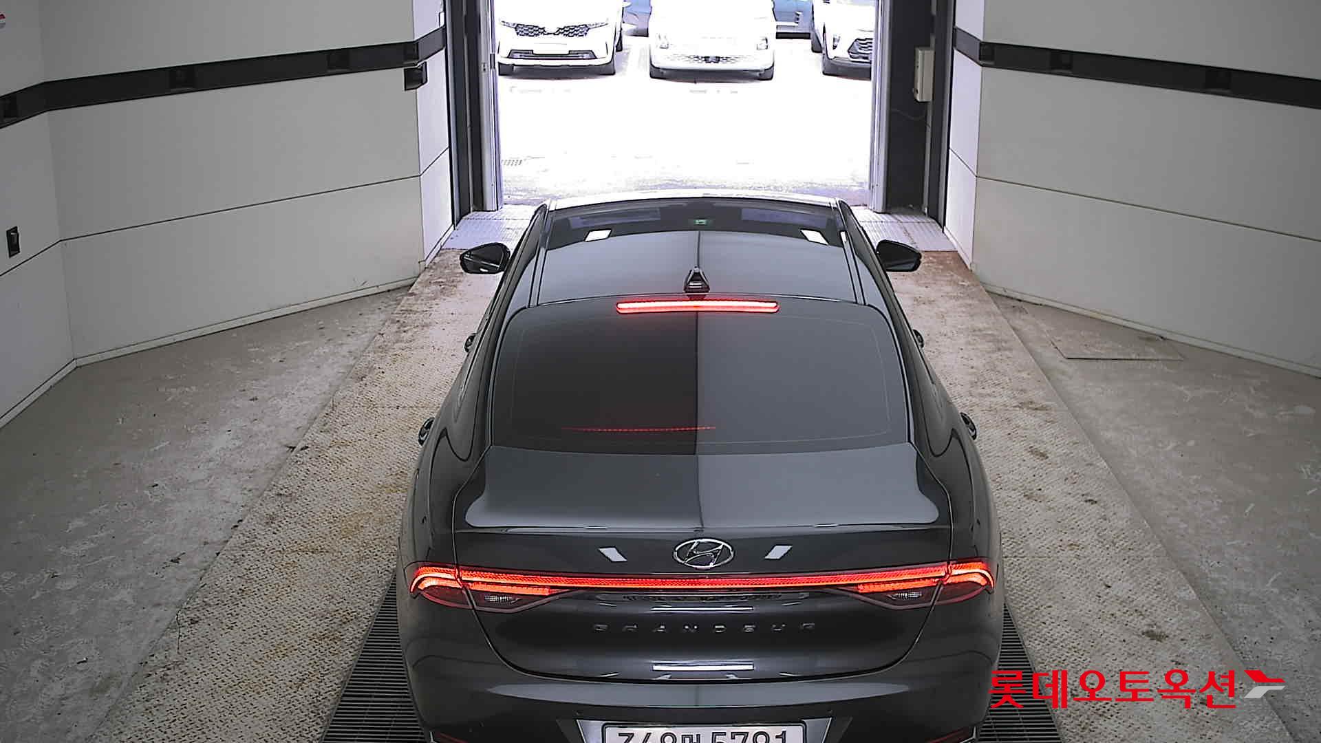 Hyundai Grandeur 2022 Nocturne Grey Metallic из Кореи, фото 5