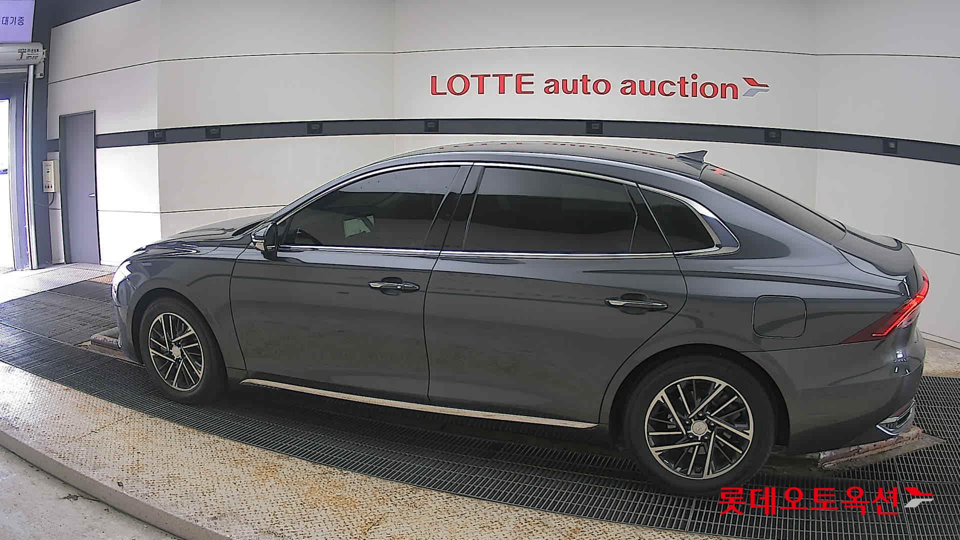 Hyundai Grandeur id 3822862 из Кореи 11