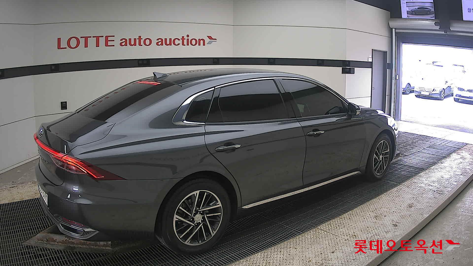 Hyundai Grandeur id 3822862 из Кореи 19