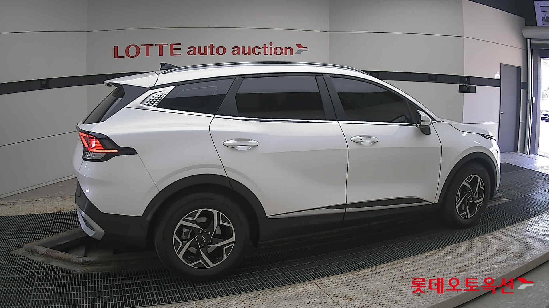 Kia Sportage id 3822921 из Кореи 18