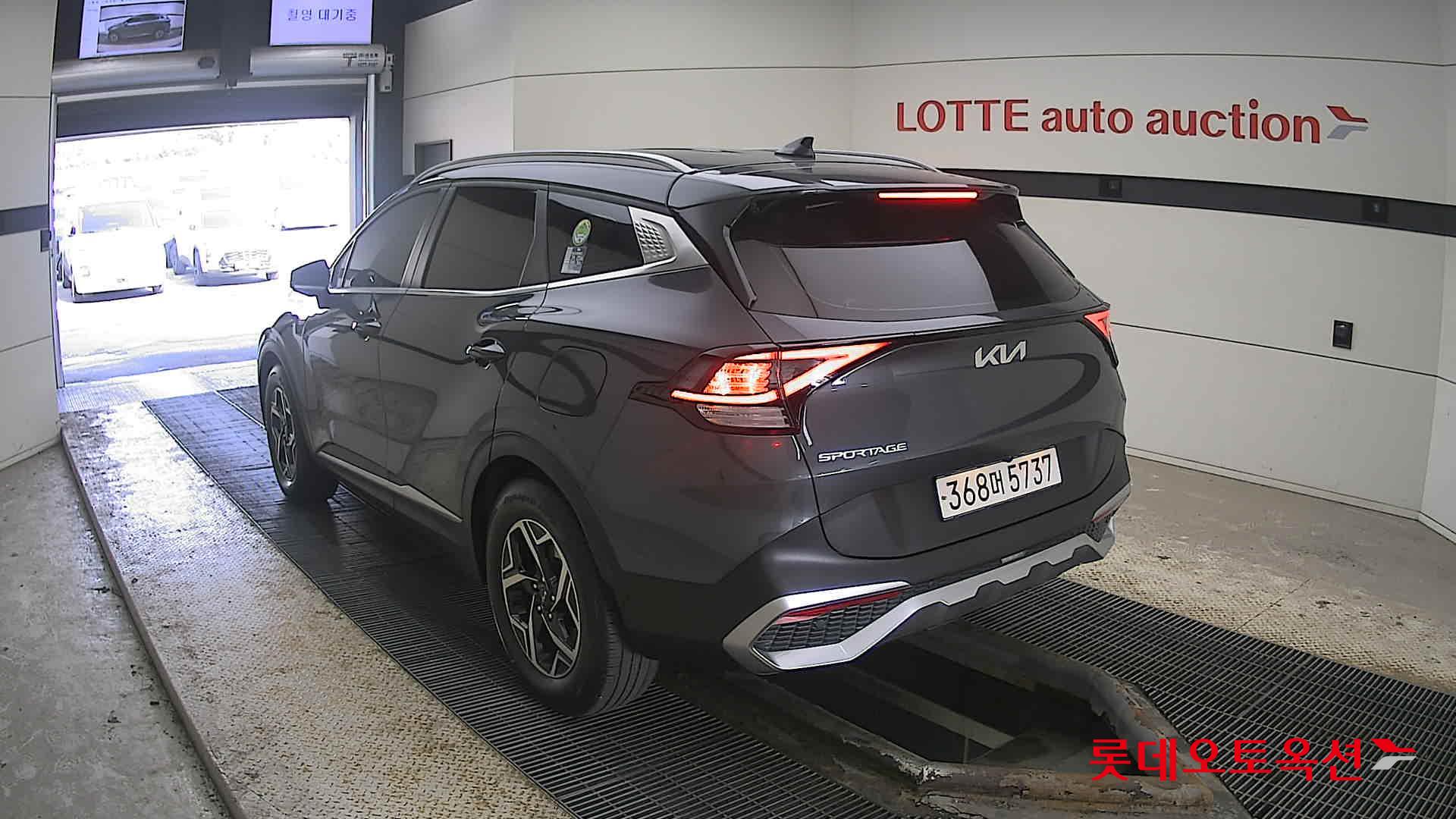 Kia Sportage 2023 Gravity Gray из Кореи, фото 6