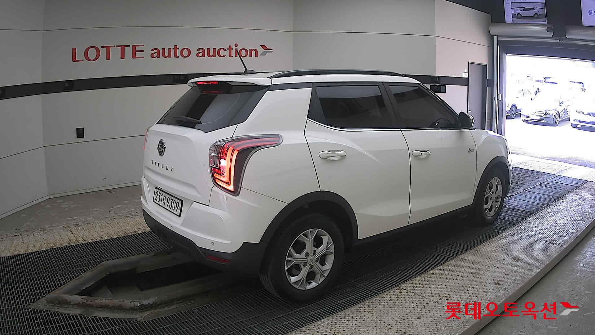 SsangYong Tivoli id 3823001 из Кореи 19