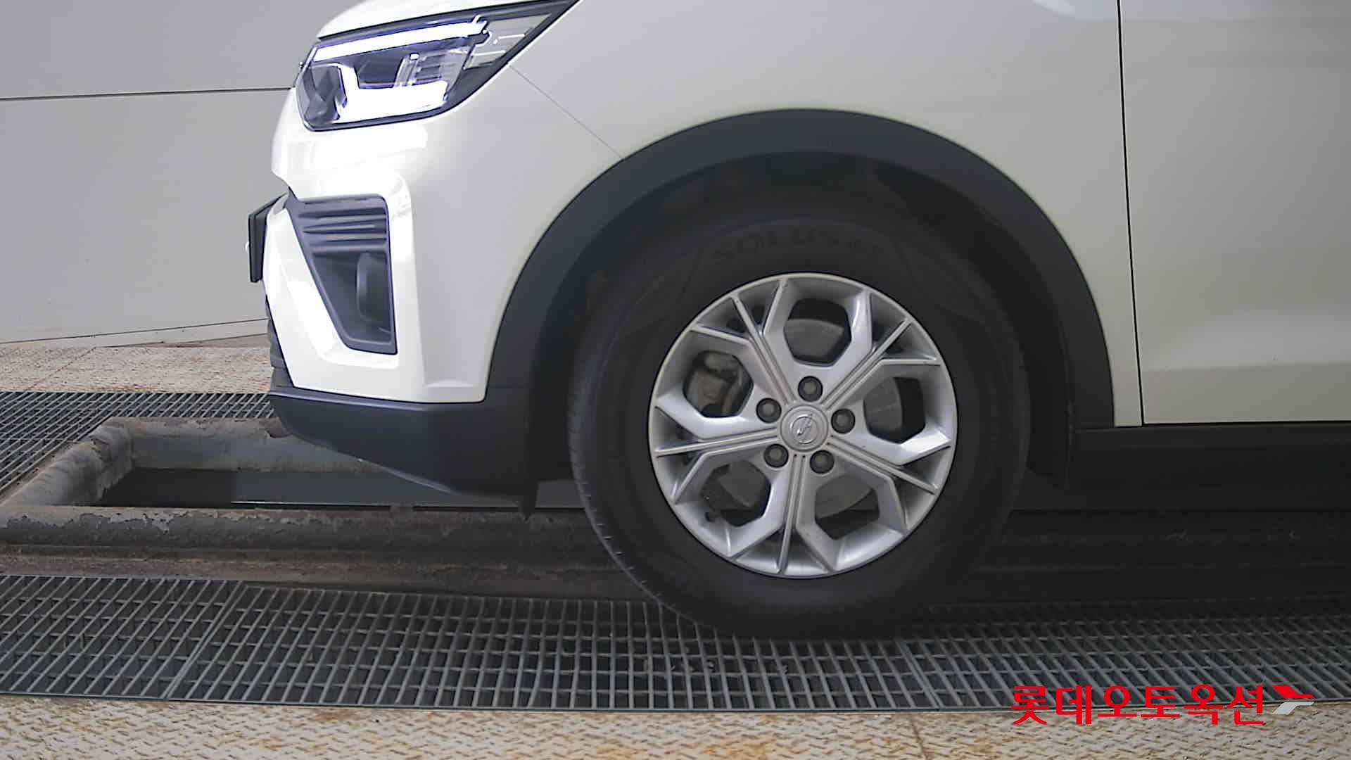 SsangYong Tivoli id 3823001 из Кореи 21