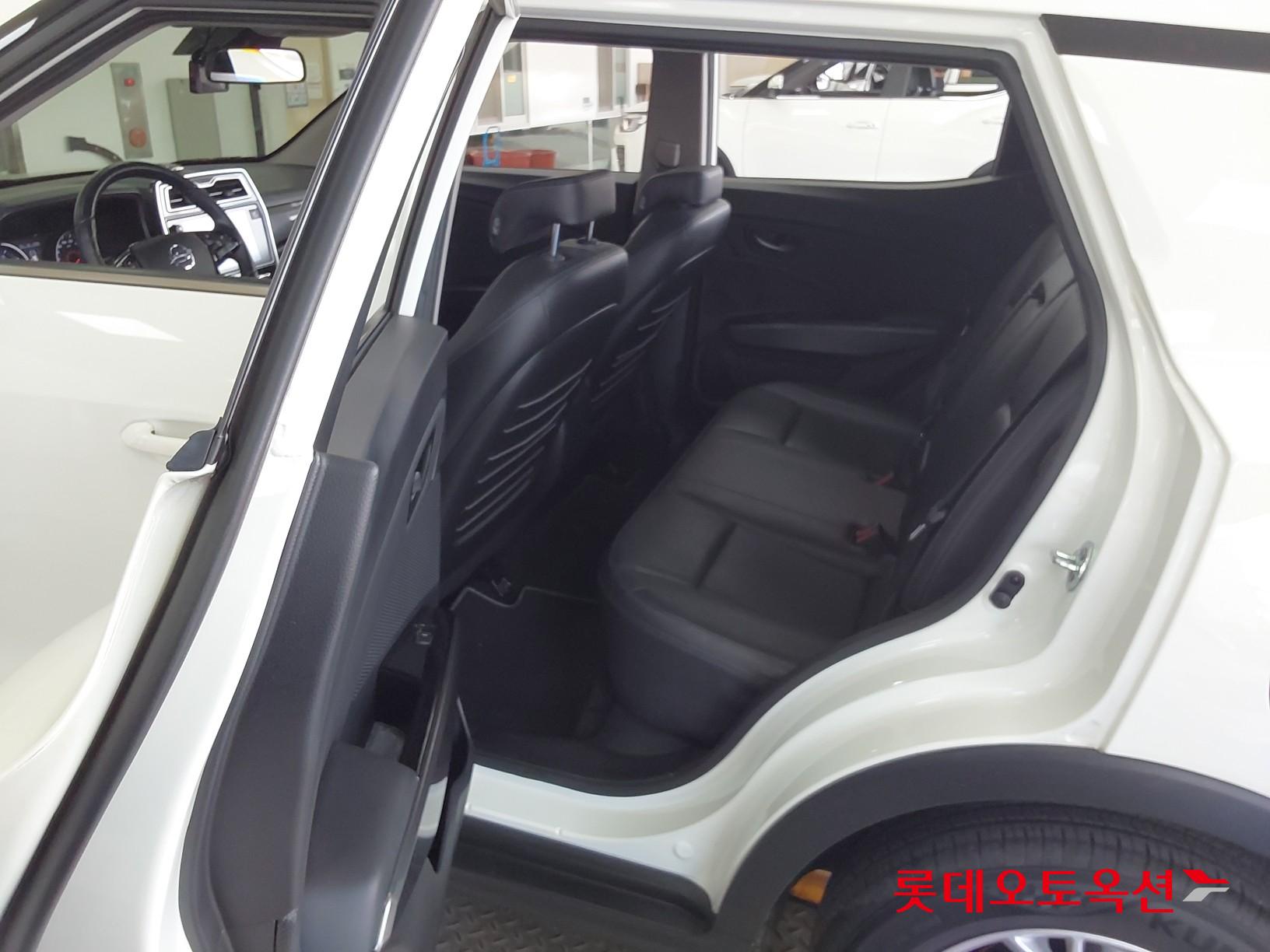 SsangYong Tivoli id 3823001 из Кореи 37