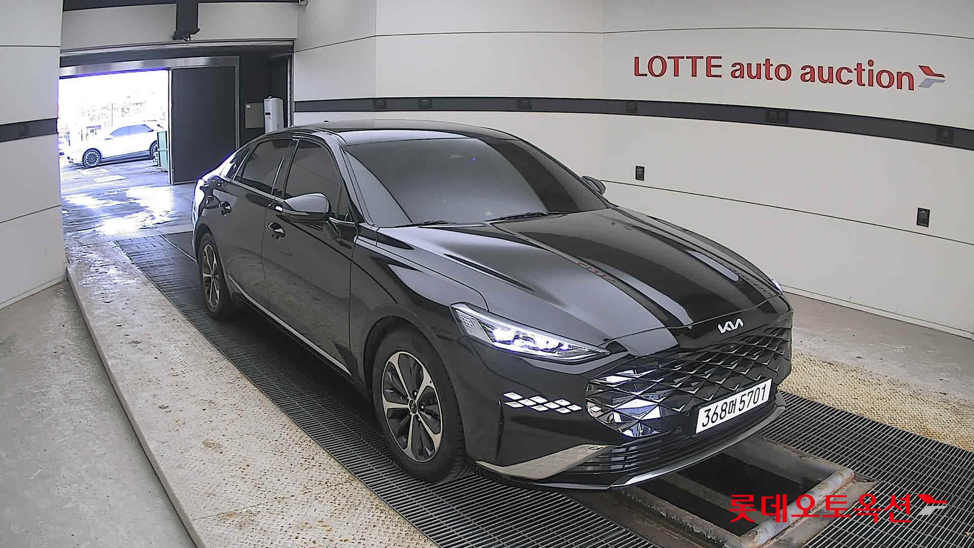 Kia K8 Hybrid 2022 Aurora Black Pearl из Кореи, фото 2