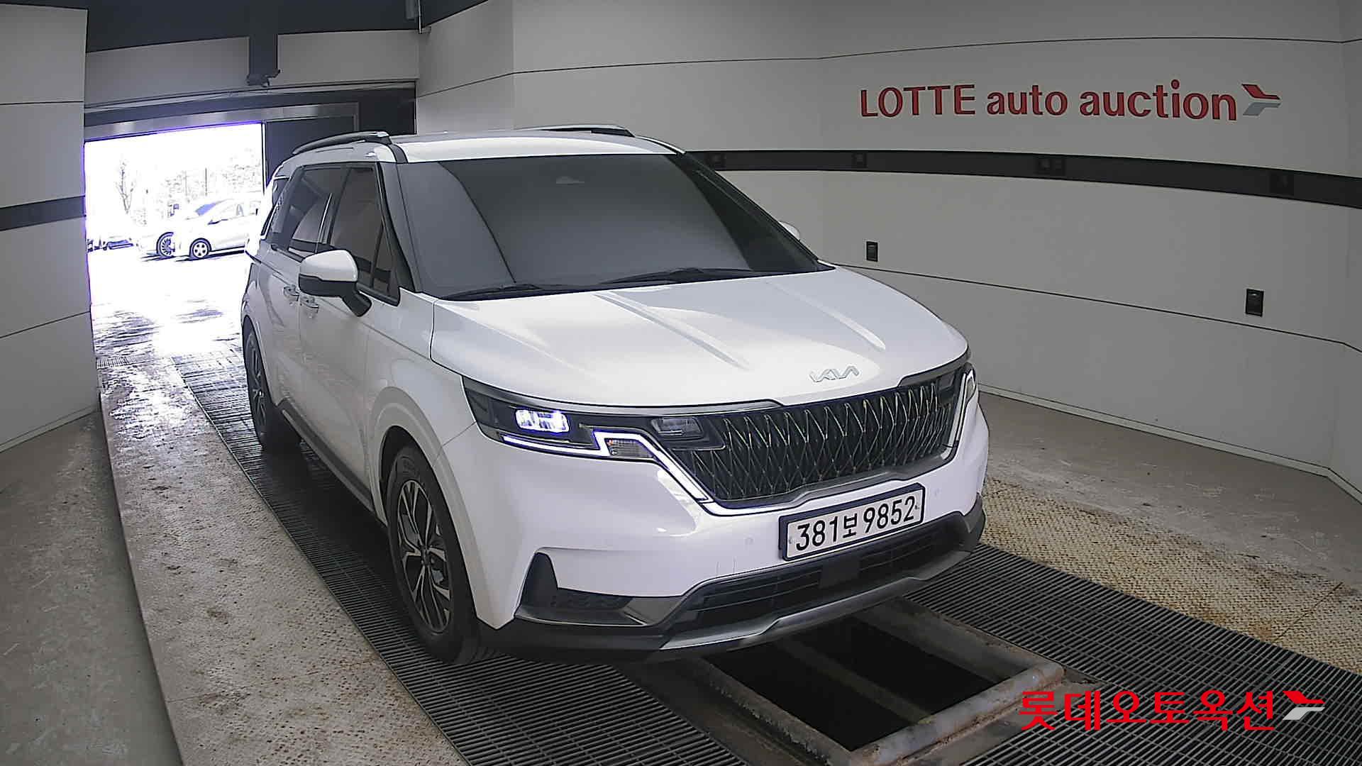 Kia Carnival id 3822957 из Кореи 15