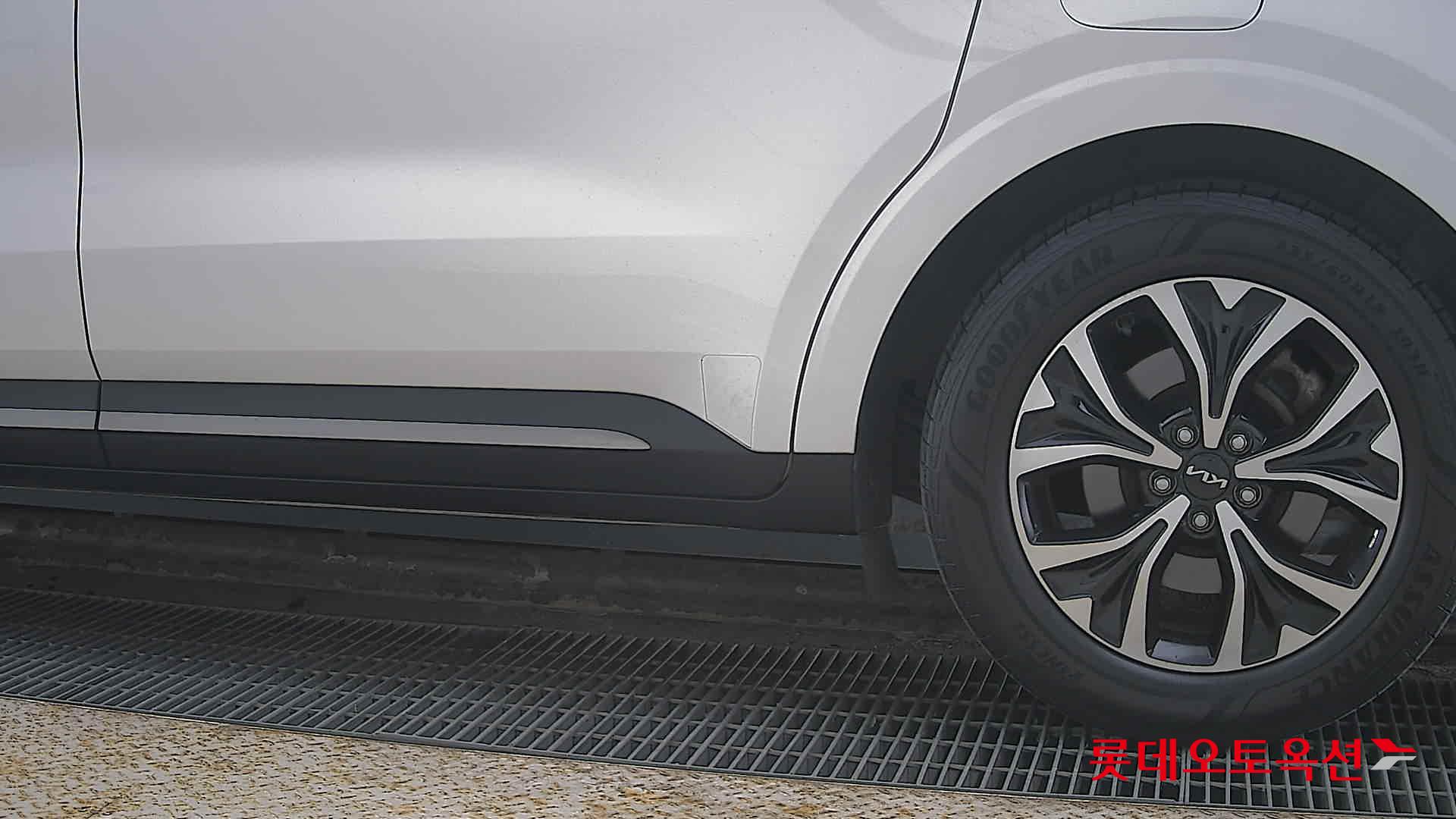 Kia Carnival id 3822957 из Кореи 22