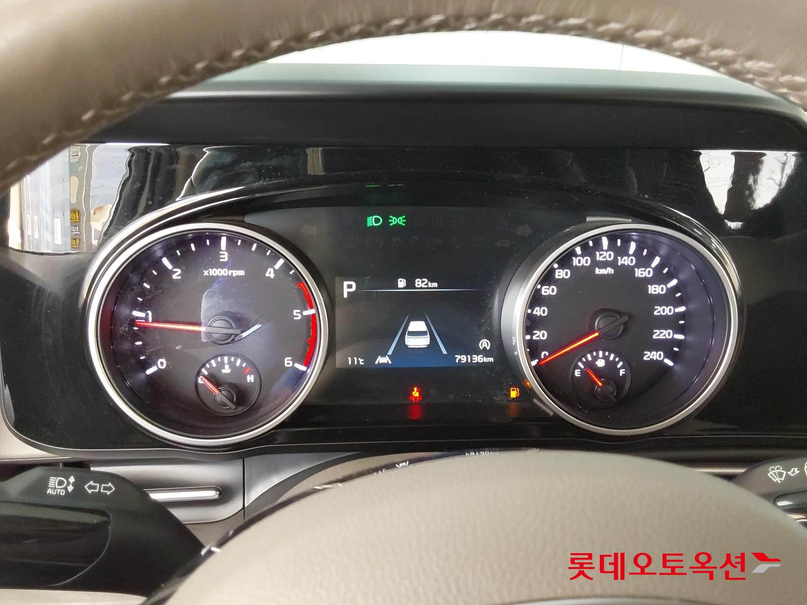 Kia Carnival id 3822957 из Кореи 30