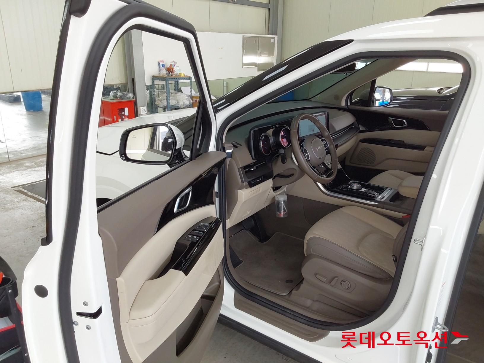 Kia Carnival id 3822957 из Кореи 36