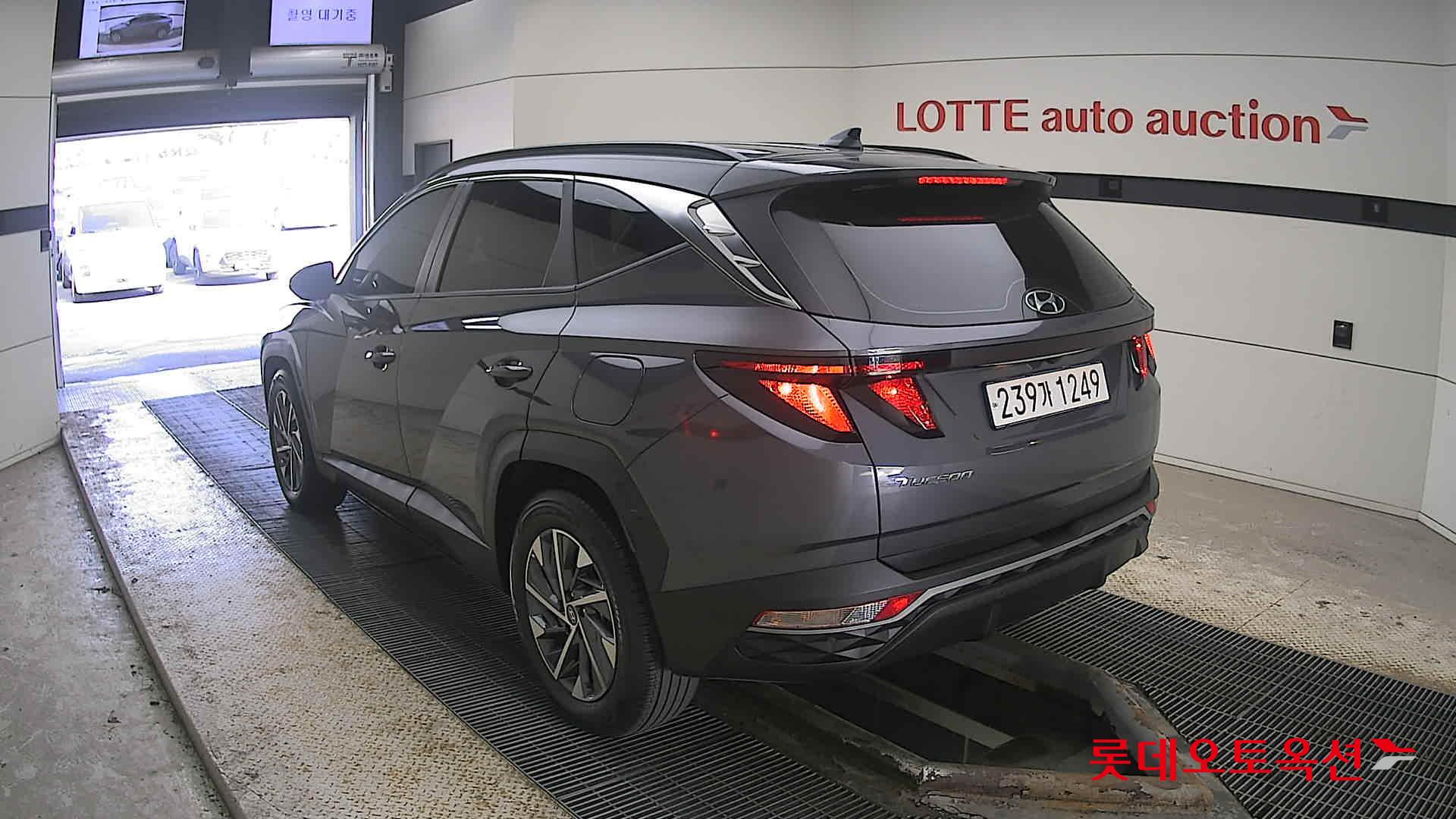 Hyundai Tucson 2023 Titanium Grey Metallic из Кореи, фото 6