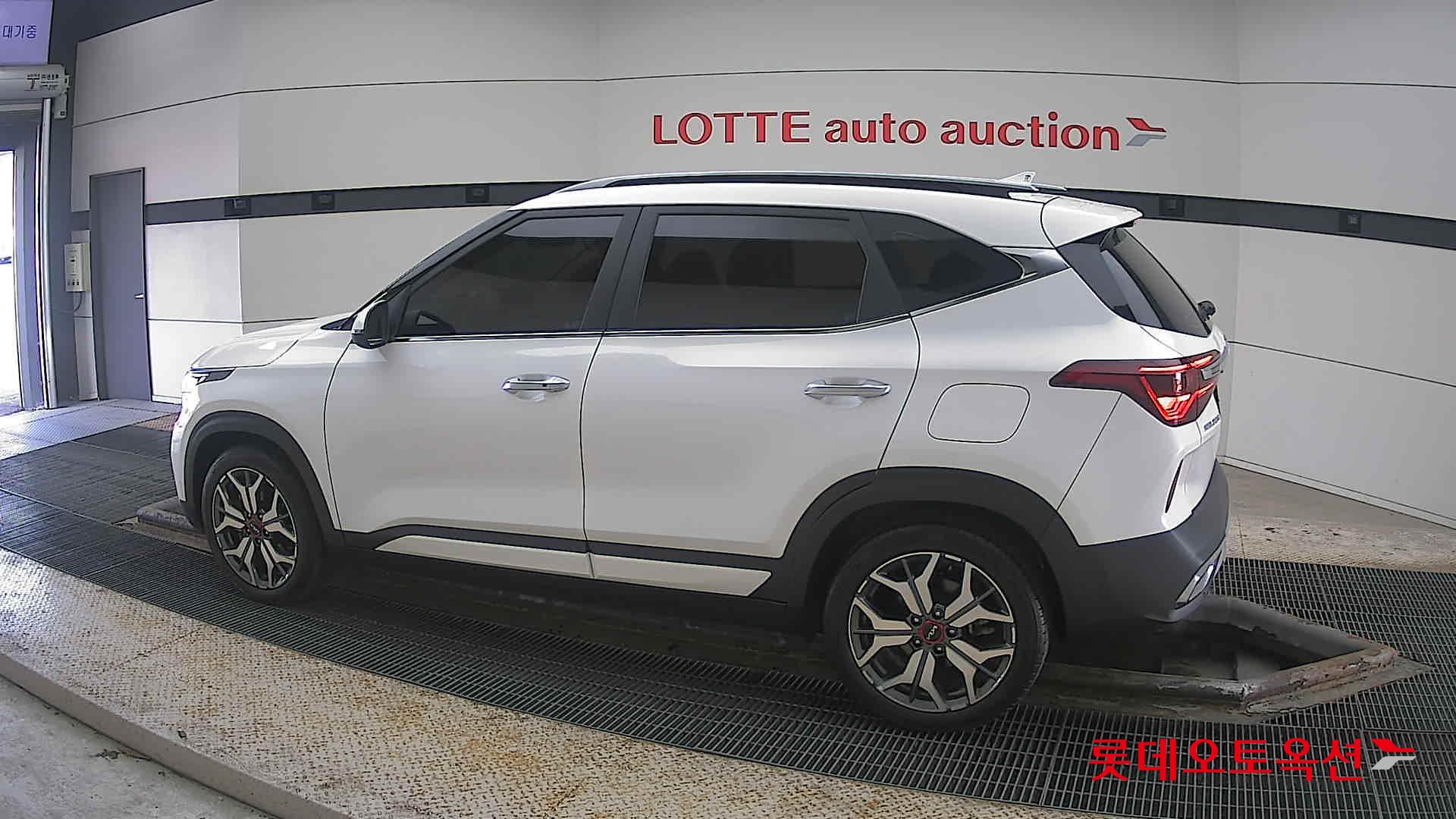 Kia Seltos id 3822975 из Кореи 11