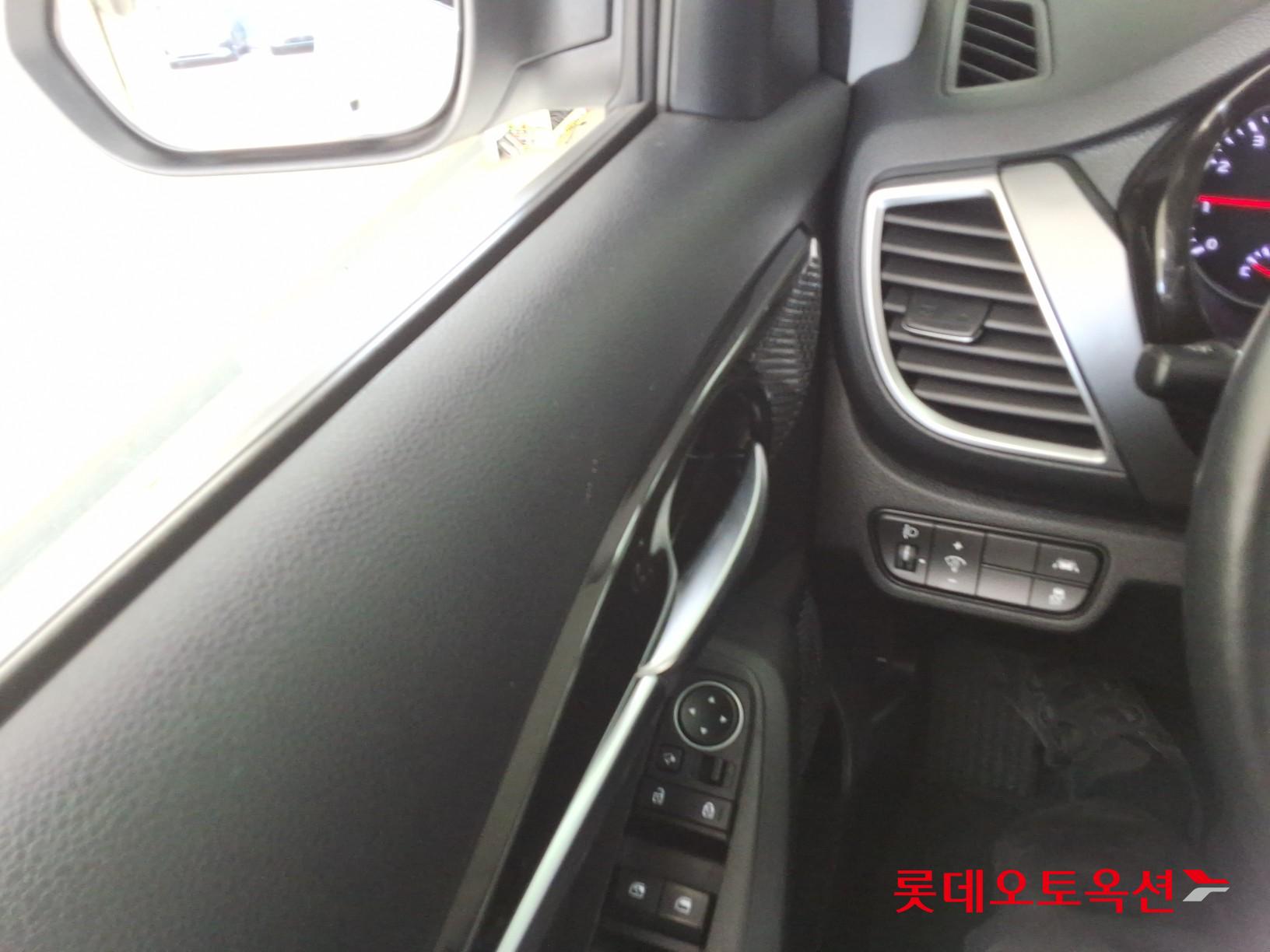 Kia Seltos id 3822975 из Кореи 28