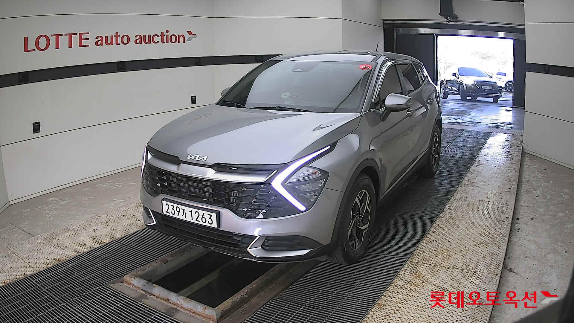 Kia Sportage 2023 Steelgray из Кореи