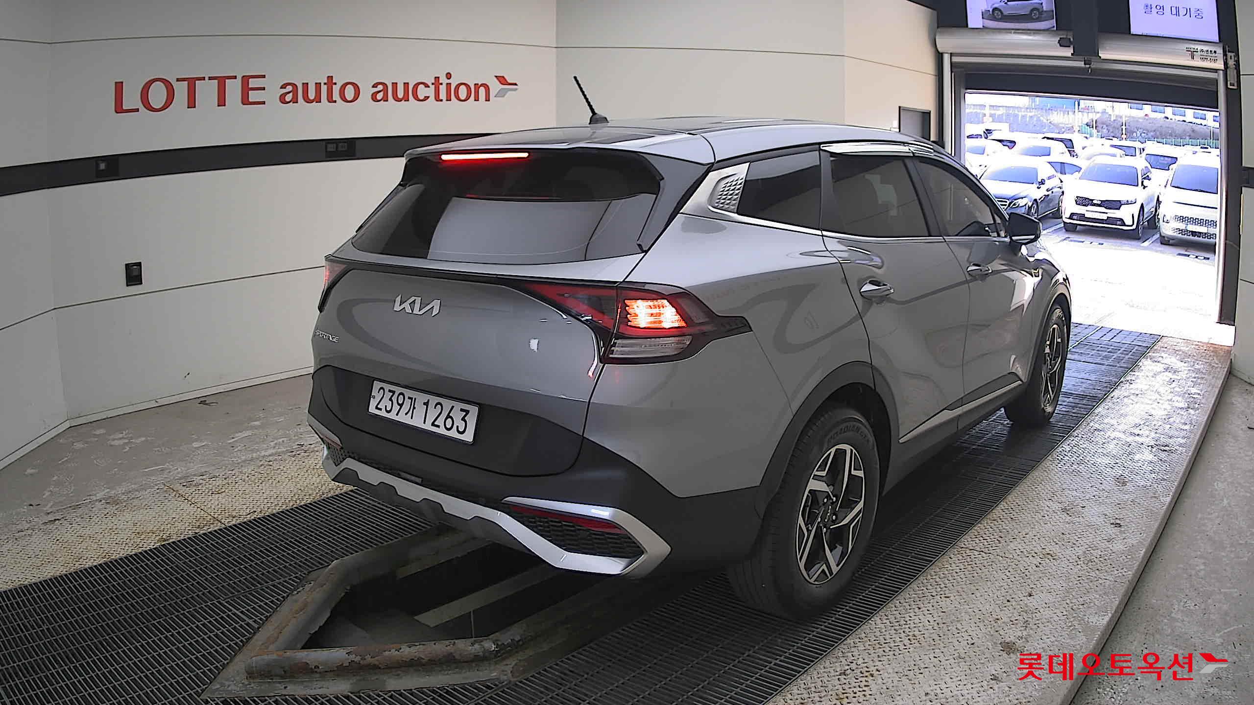 Kia Sportage 2023 Steelgray из Кореи, фото 4