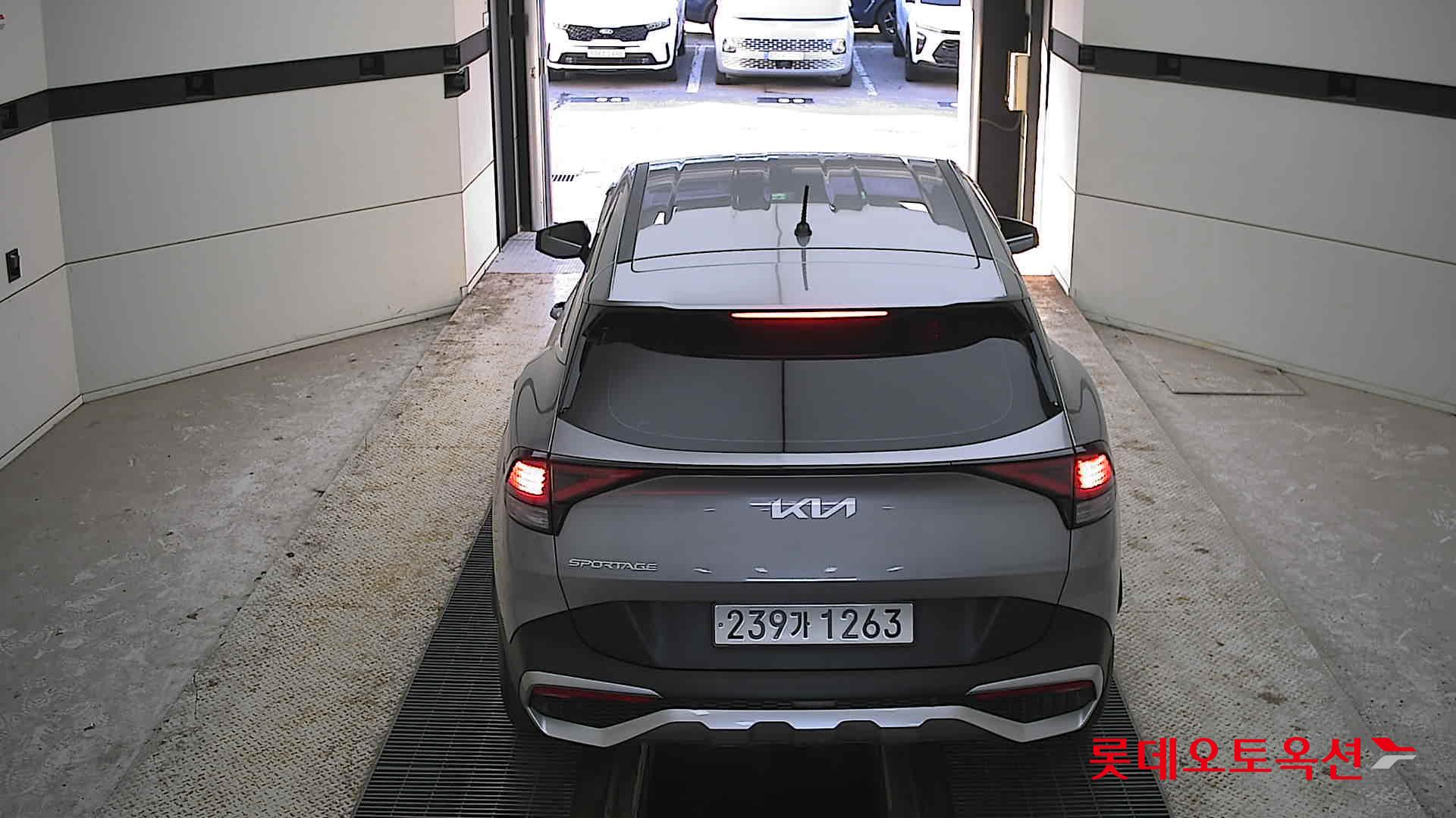 Kia Sportage 2023 Steelgray из Кореи, фото 5
