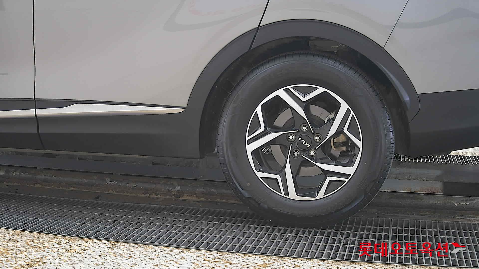 Kia Sportage id 3822959 из Кореи 22