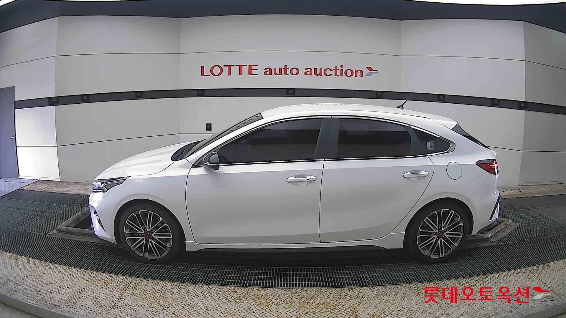 Kia K3 id 3822931 из Кореи 7