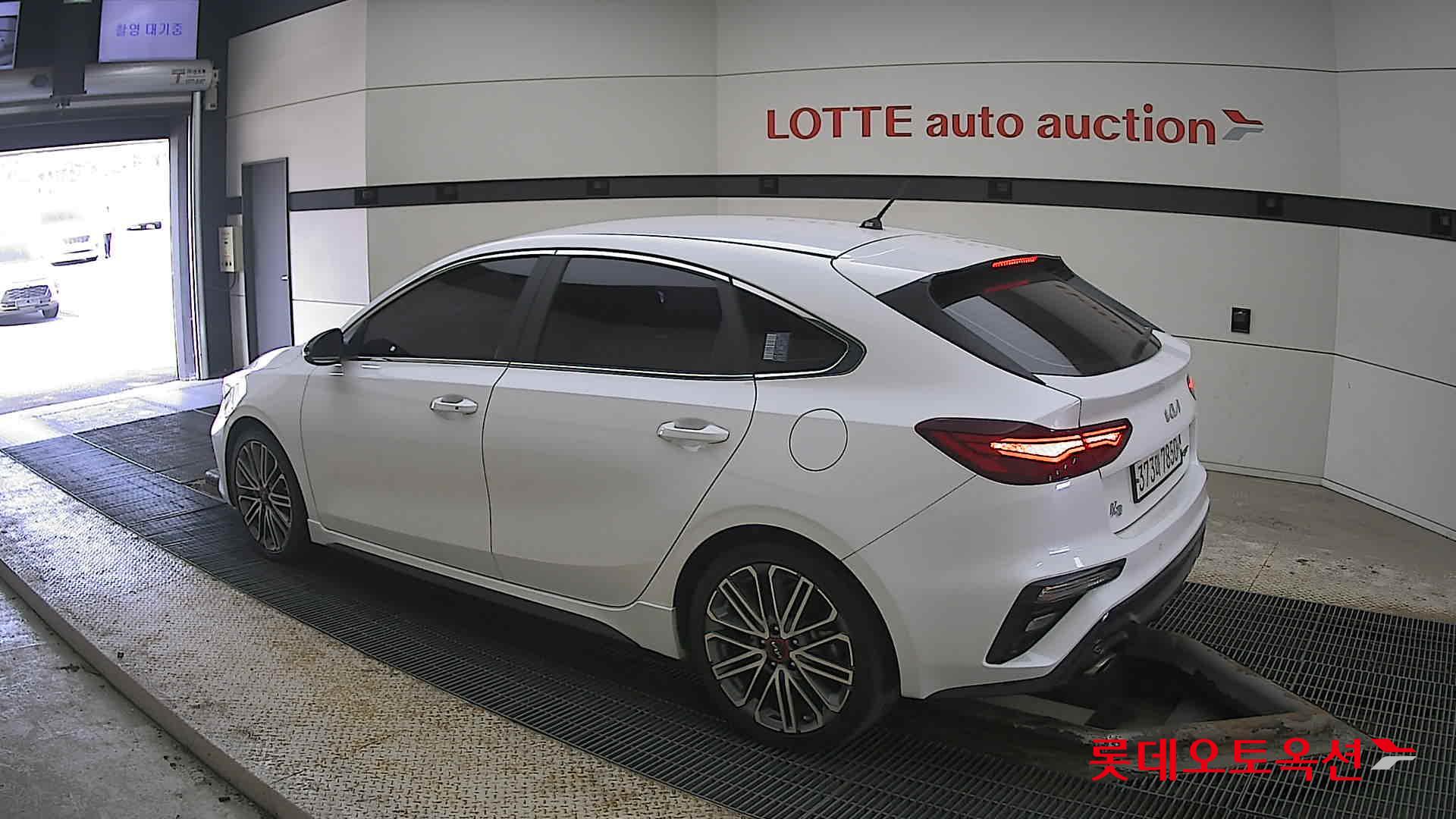 Kia K3 id 3822931 из Кореи 10