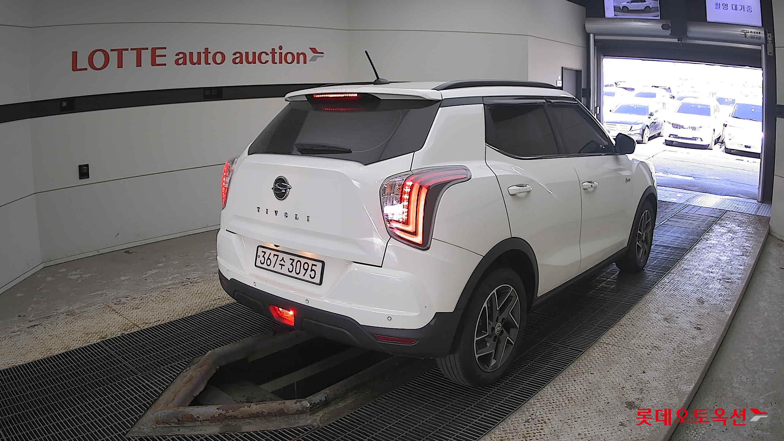 SsangYong Tivoli 2022 Grand White из Кореи, фото 4