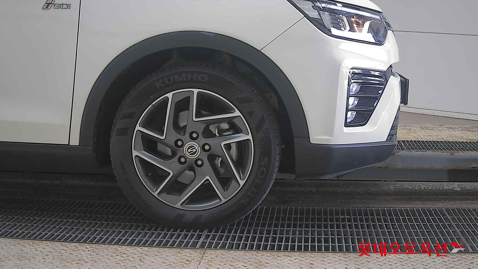 SsangYong Tivoli id 3823006 из Кореи 23