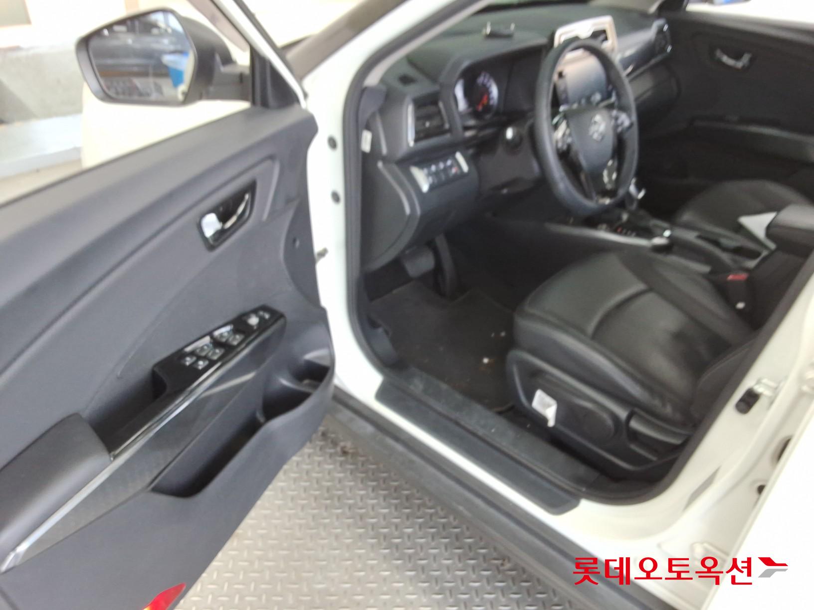 SsangYong Tivoli id 3823006 из Кореи 35