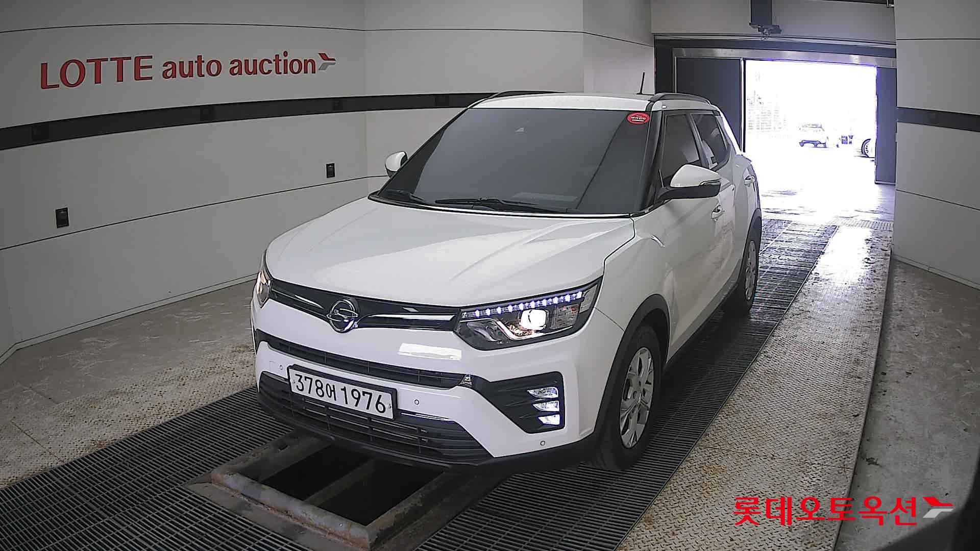SsangYong Tivoli 2022 Grand White из Кореи