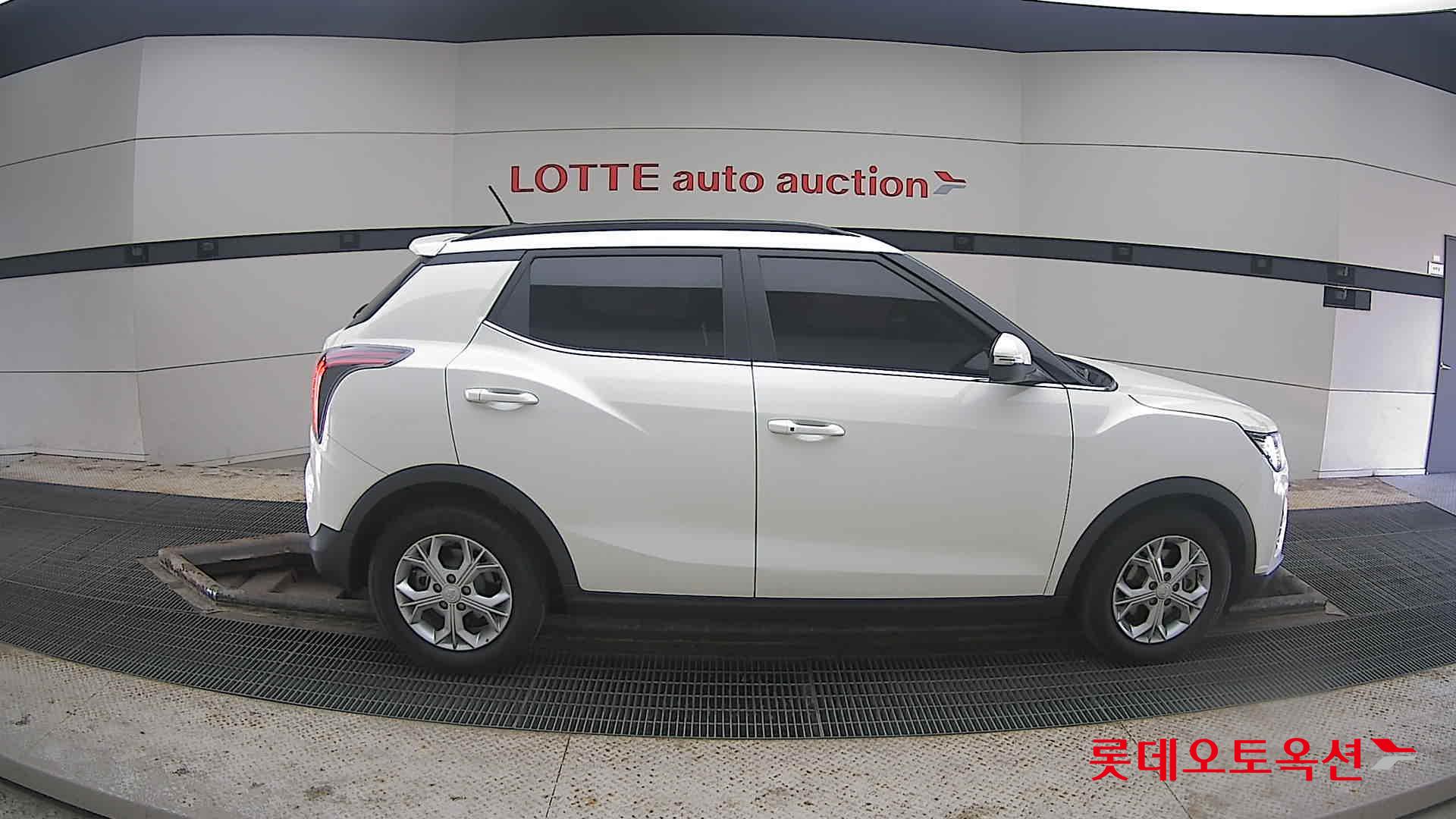SsangYong Tivoli 2022 Grand White из Кореи, фото 3