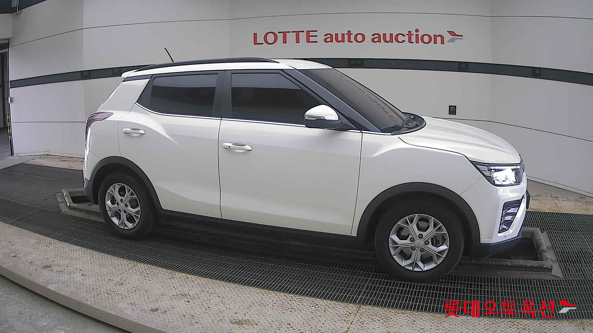 SsangYong Tivoli id 3823003 из Кореи 17