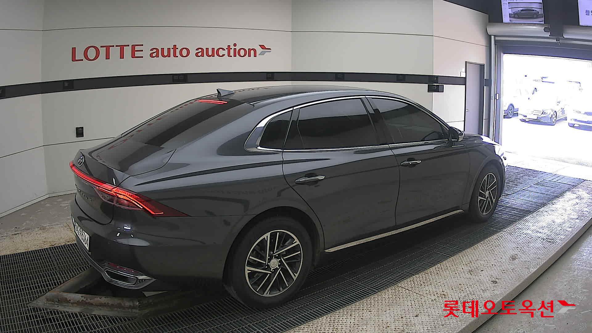 Hyundai Grandeur id 3822846 из Кореи 19