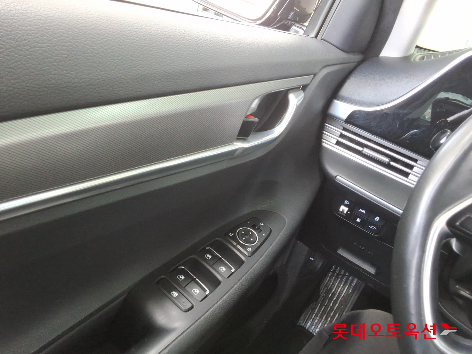 Hyundai Grandeur id 3822846 из Кореи 28