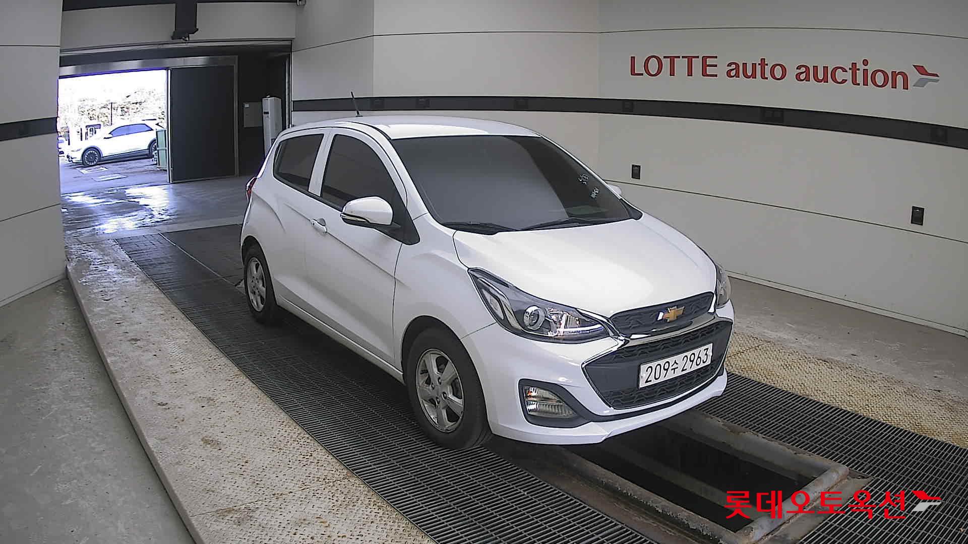 Korea G M Spark 1.0 2021 Pure White из Кореи, фото 2