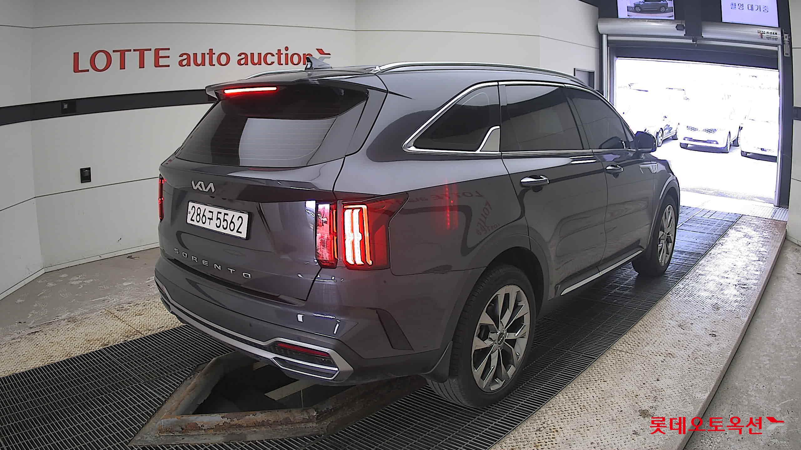 Kia Sorento 2022 Platinium Graphite из Кореи, фото 4