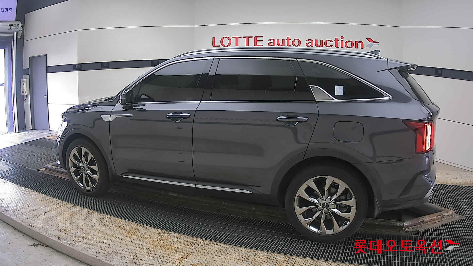 Kia Sorento id 3822939 из Кореи 11