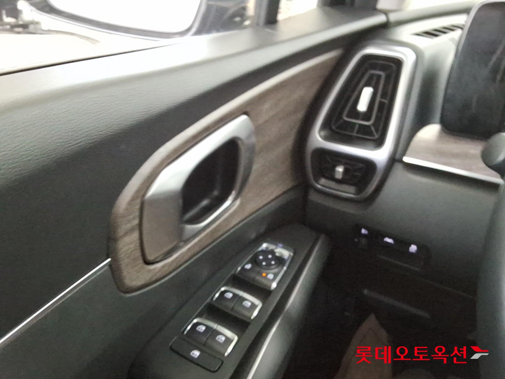 Kia Sorento id 3822939 из Кореи 28