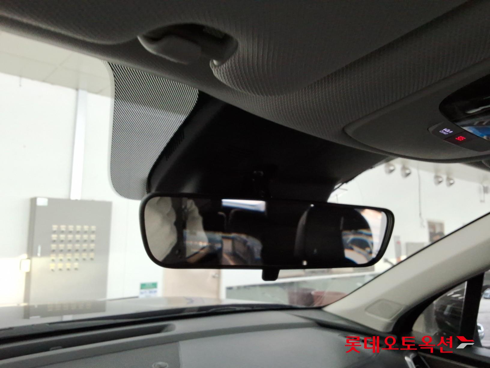 Kia Sorento id 3822939 из Кореи 32