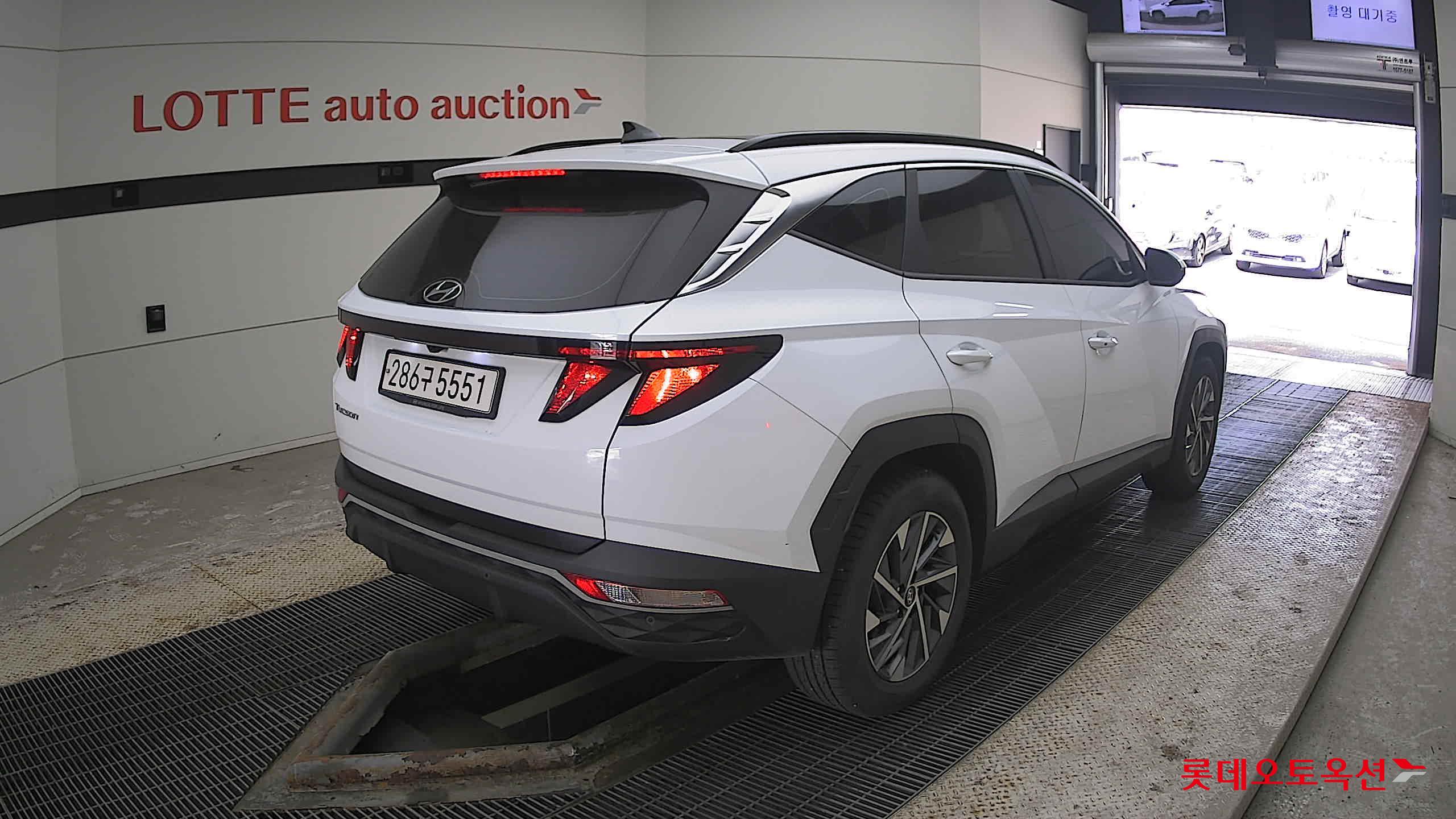 Hyundai Tucson 2022 Creamy White Pearl из Кореи, фото 4