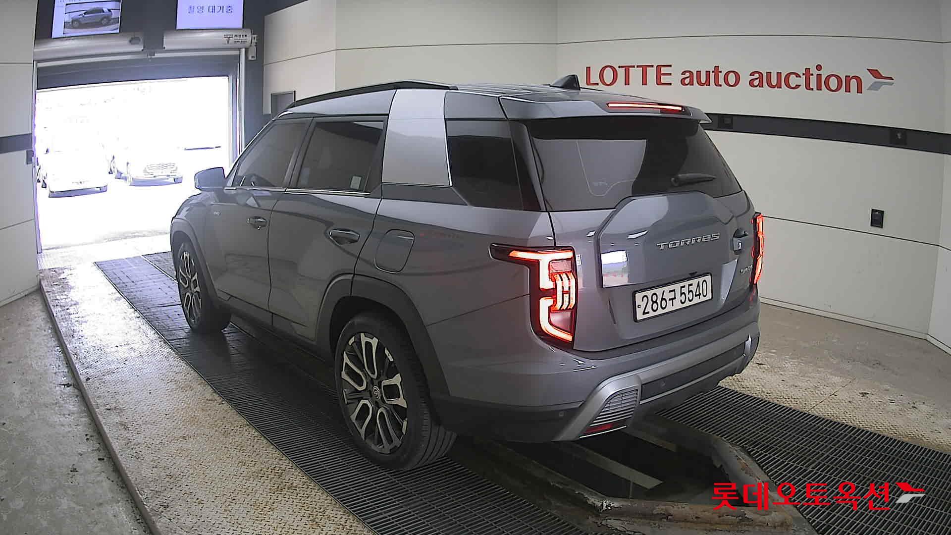 SsangYong Torres 2023 Platinum Gray из Кореи, фото 6