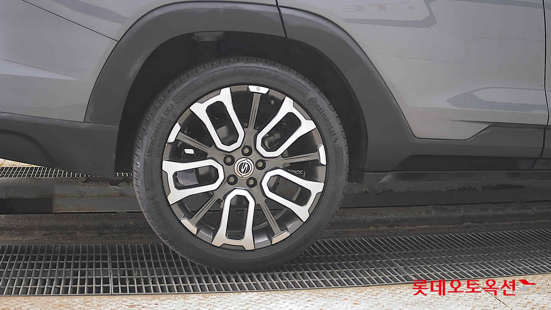 SsangYong Torres id 3823002 из Кореи 24