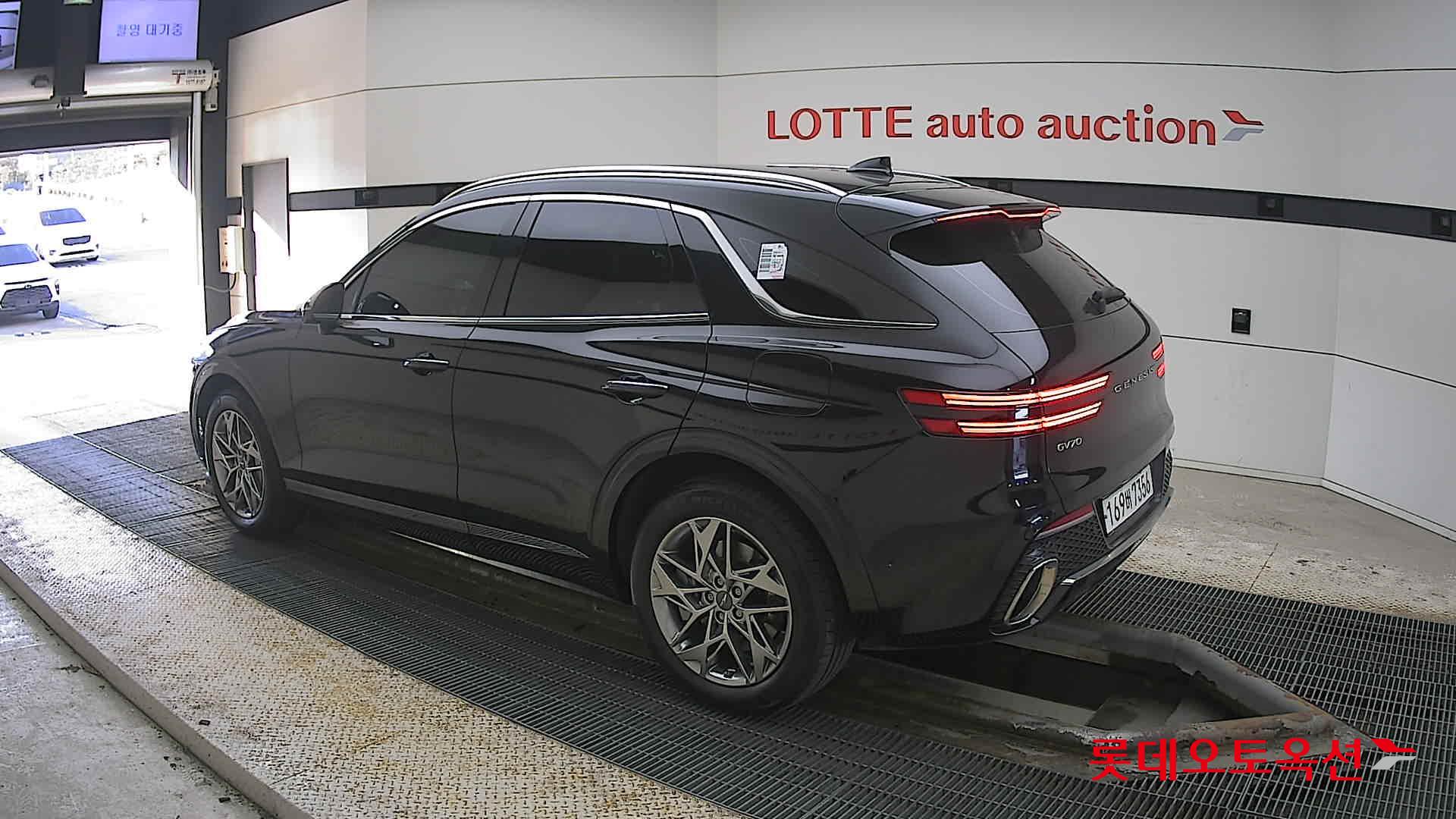 Hyundai GV70 id 3822809 из Кореи 10