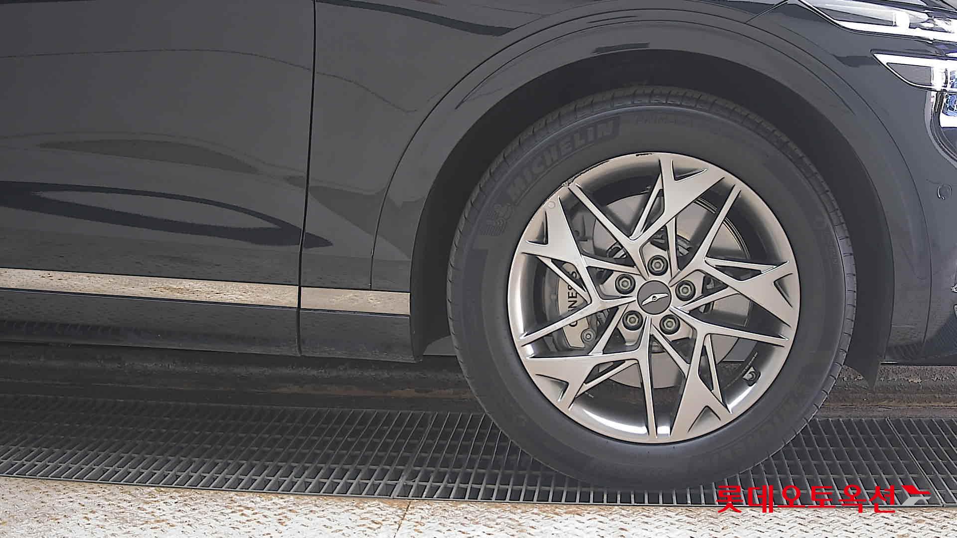 Hyundai GV70 id 3822809 из Кореи 23