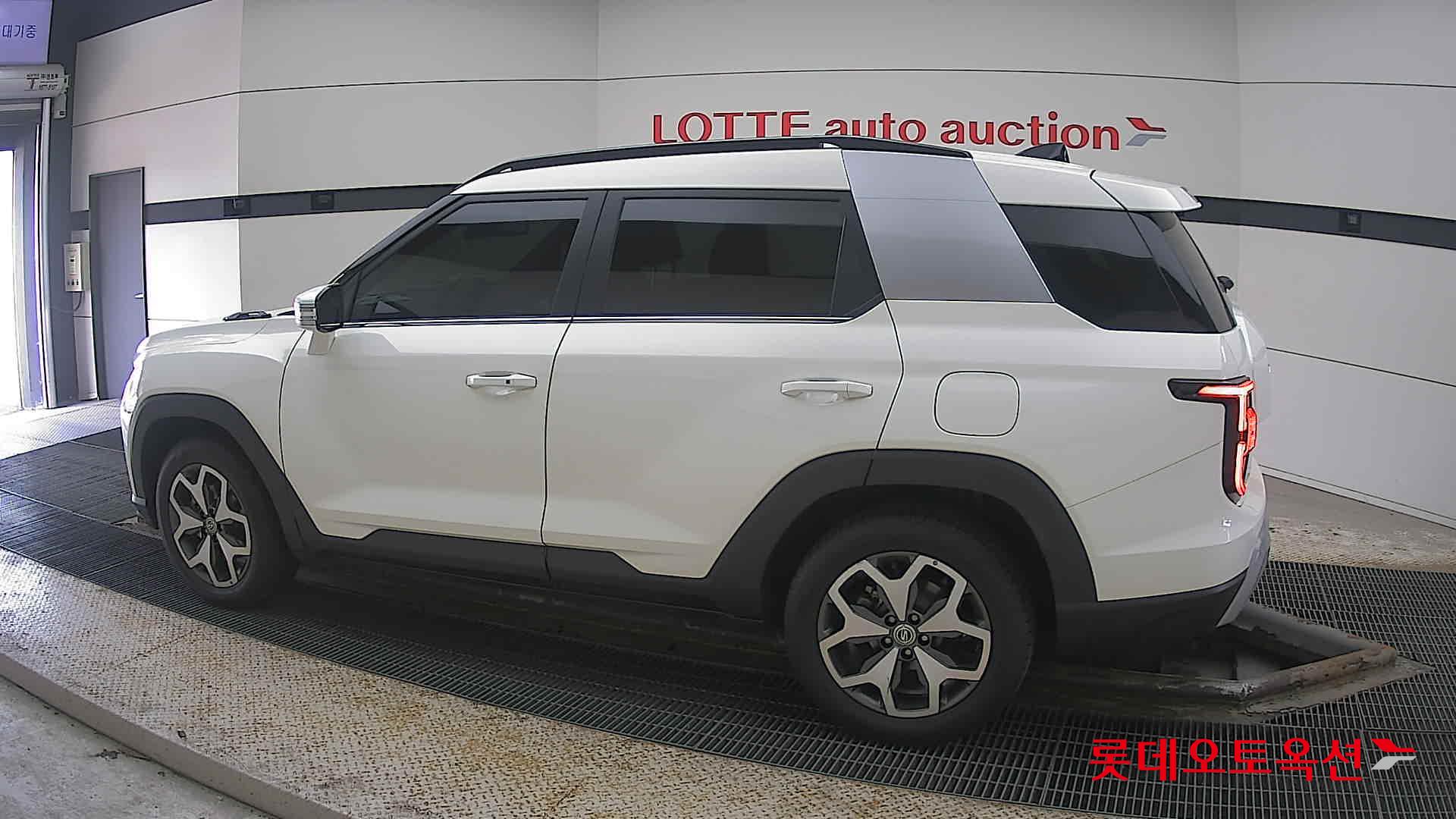 SsangYong Torres id 3823000 из Кореи 11