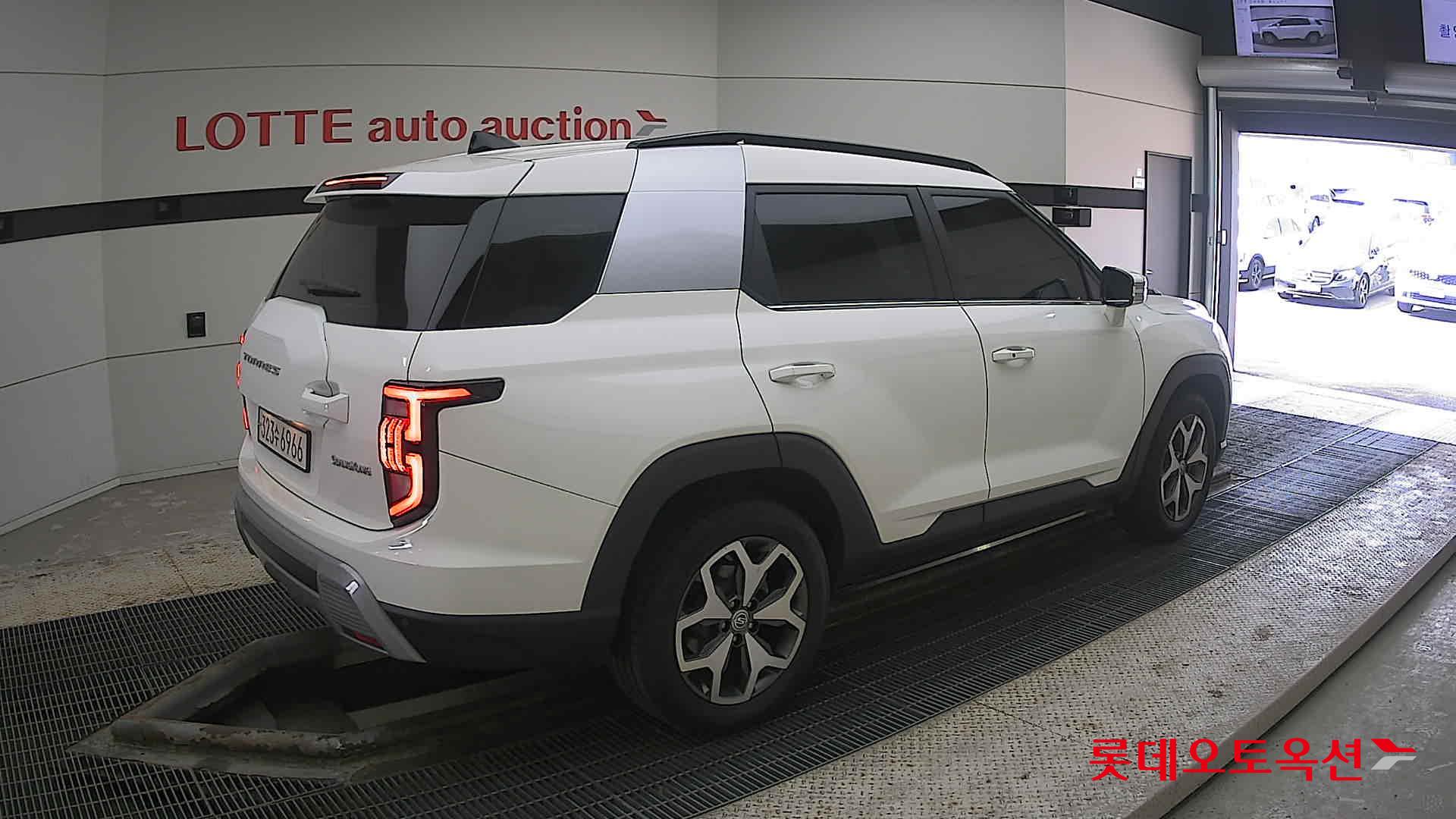 SsangYong Torres id 3823000 из Кореи 19