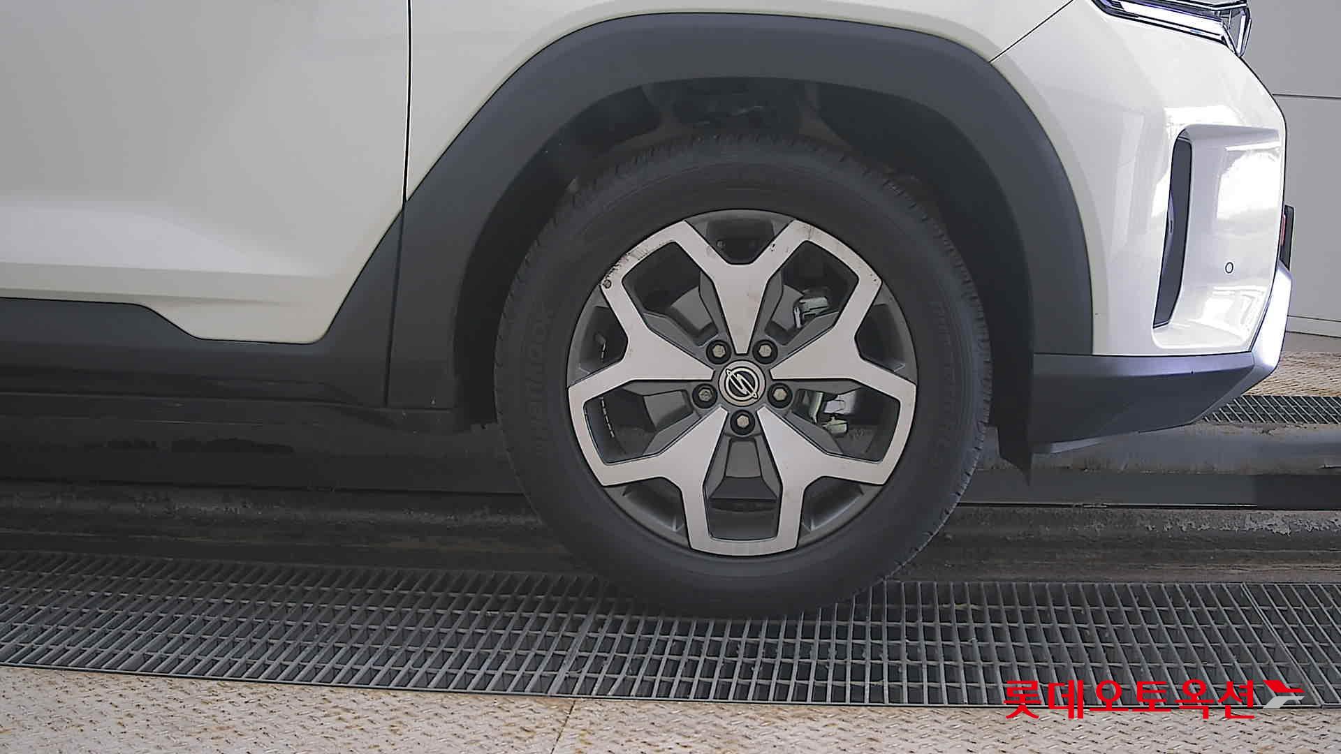 SsangYong Torres id 3823000 из Кореи 23