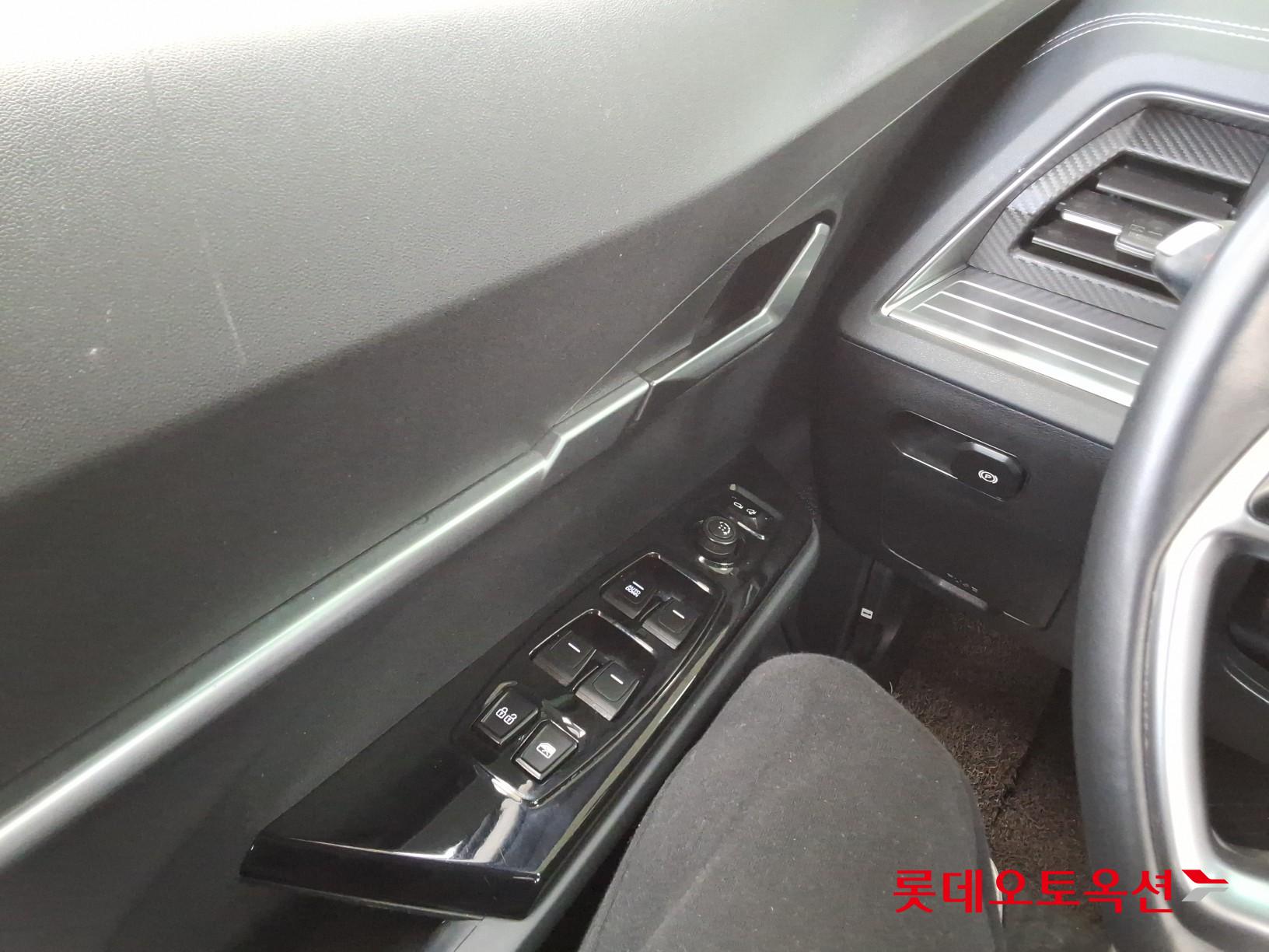 SsangYong Torres id 3823000 из Кореи 28