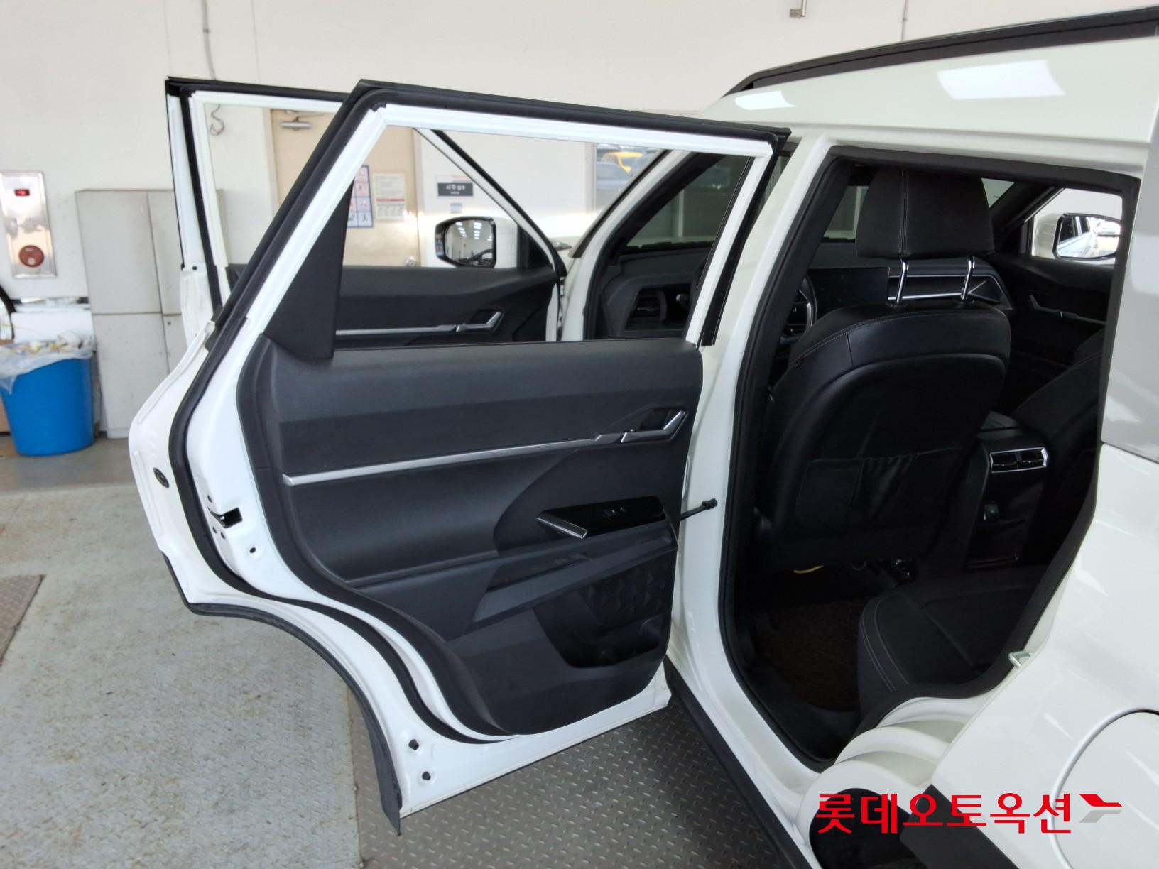 SsangYong Torres id 3823000 из Кореи 36