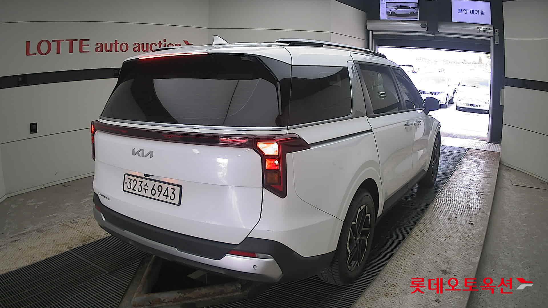 Kia Carnival id 3822968 из Кореи 20