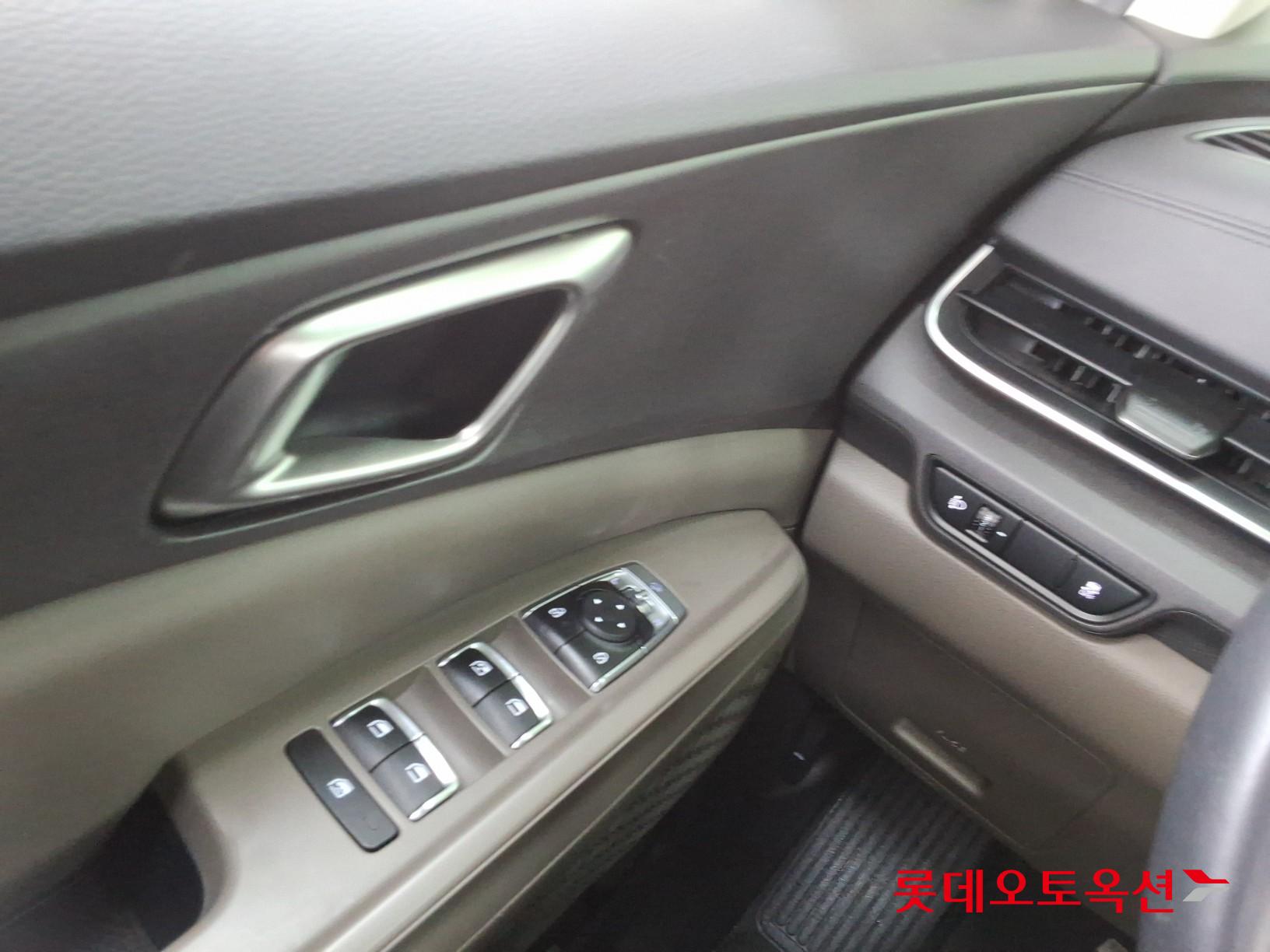 Kia Carnival id 3822968 из Кореи 28